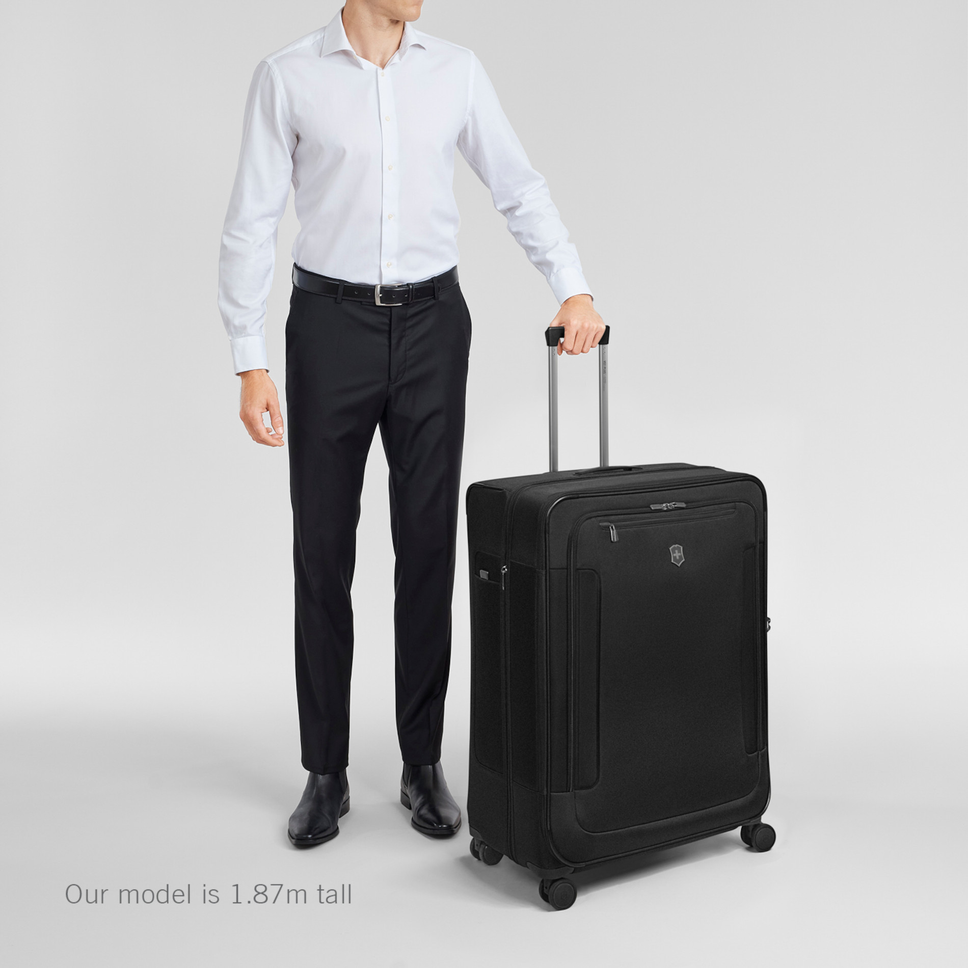 Werks Traveler 7.0 Extra Large Case - Black