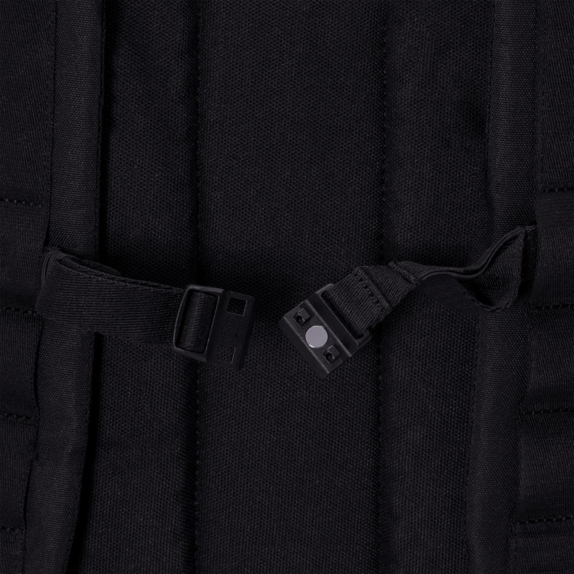 Yuto Medium Lotus Infinity - Black