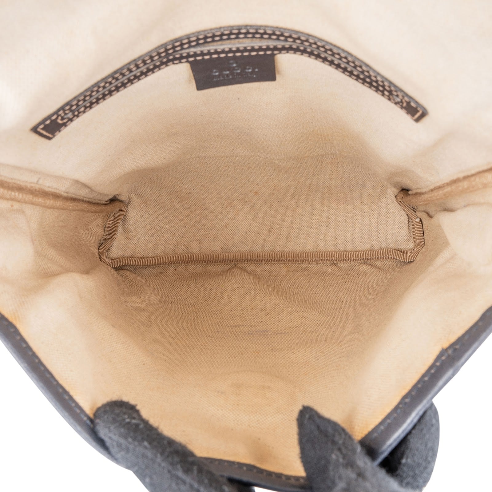 Gucci - GG Supreme Messenger Bag
