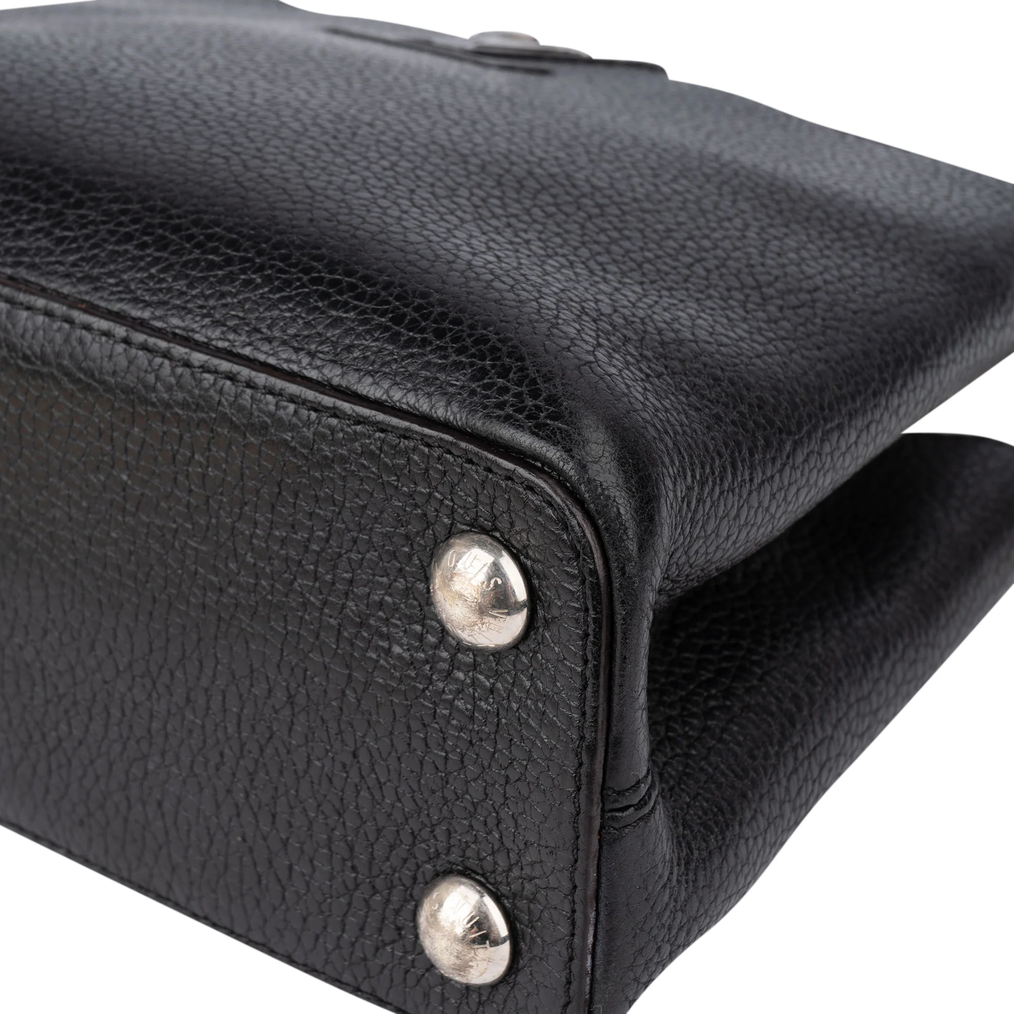 Louis Vuitton Noir Taurillon Capucines BB Handbag