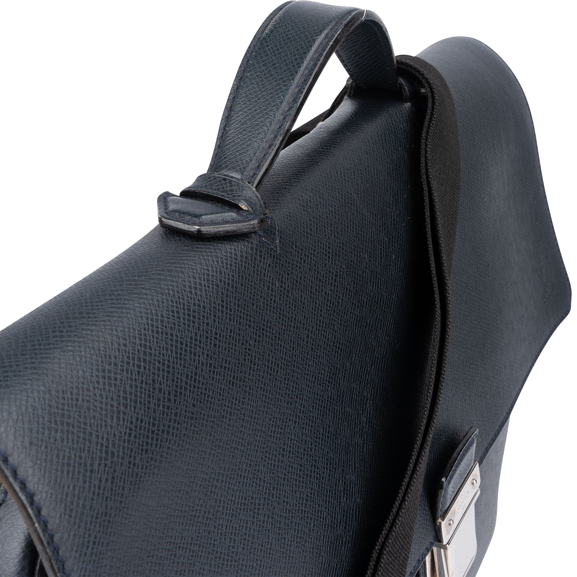 Sac d'affaires Vassili PM Louis Vuitton en cuir Taiga bleu