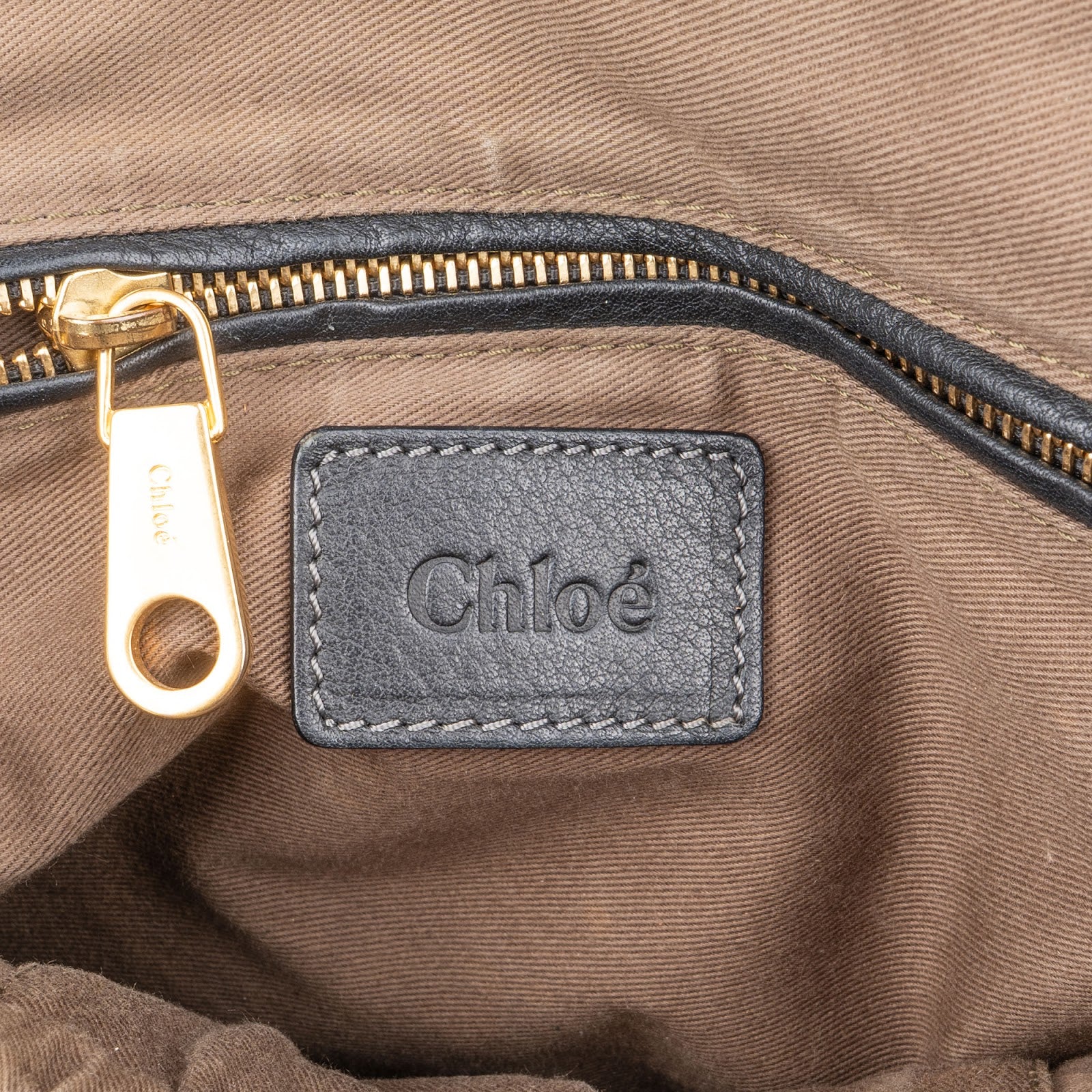 Chloé Grained Leather Medium Marcie Hobo Handbag