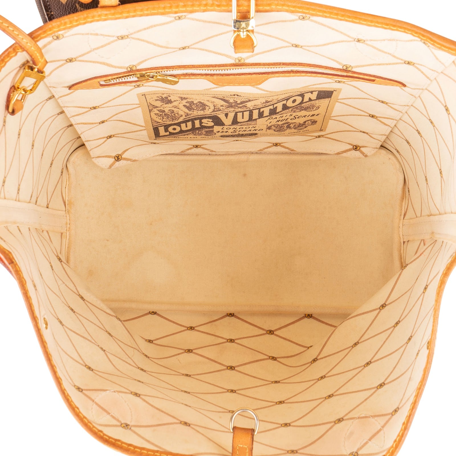 Louis Vuitton – Neverfull MM shoulder bag