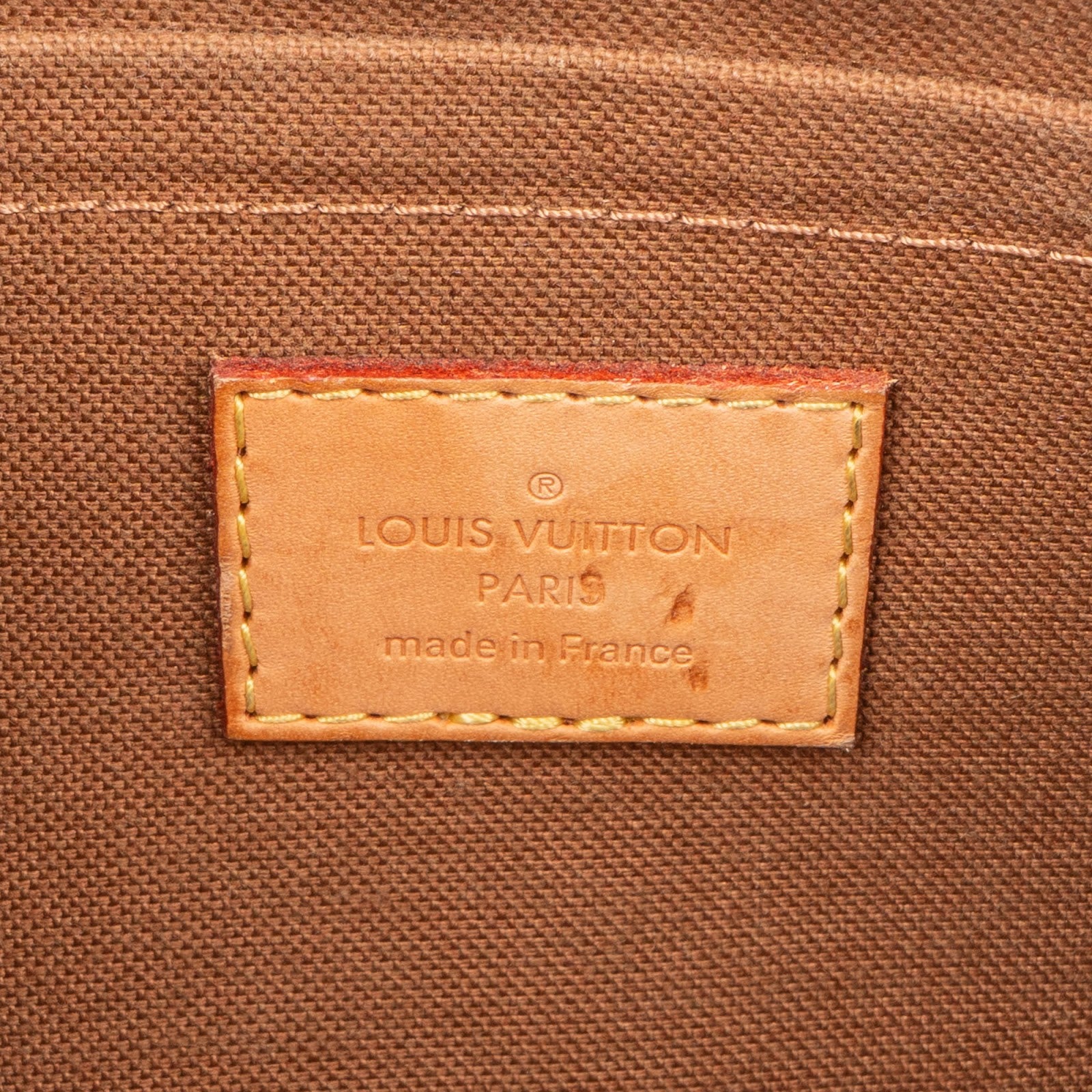 Louis Vuitton - Multi Pochette Accessoires Crossbody Bag