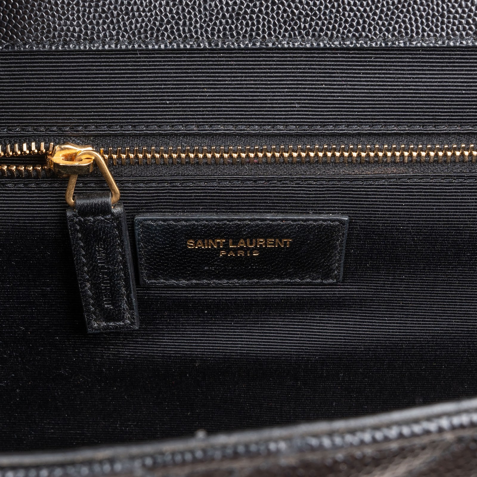 Saint Laurent - Grote envelopvormige schoudertas