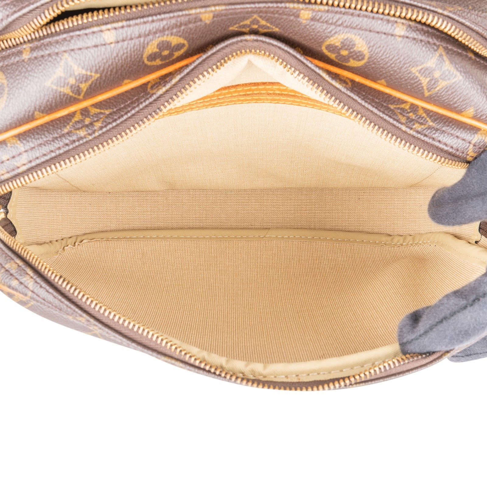 Louis Vuitton - Reporter PM Crossbody Bag