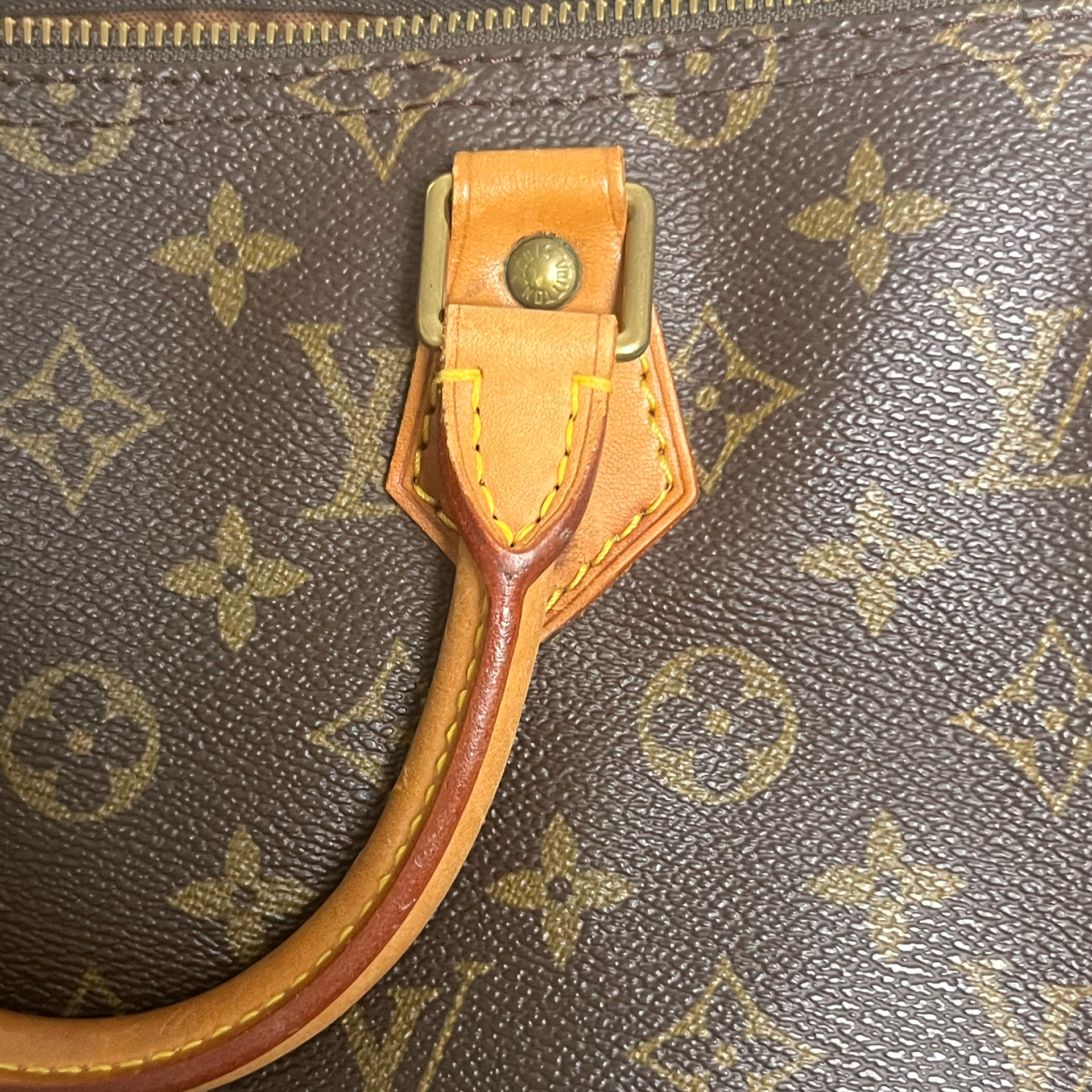 Louis Vuitton Canvas Monogram Speedy 30 Handbag