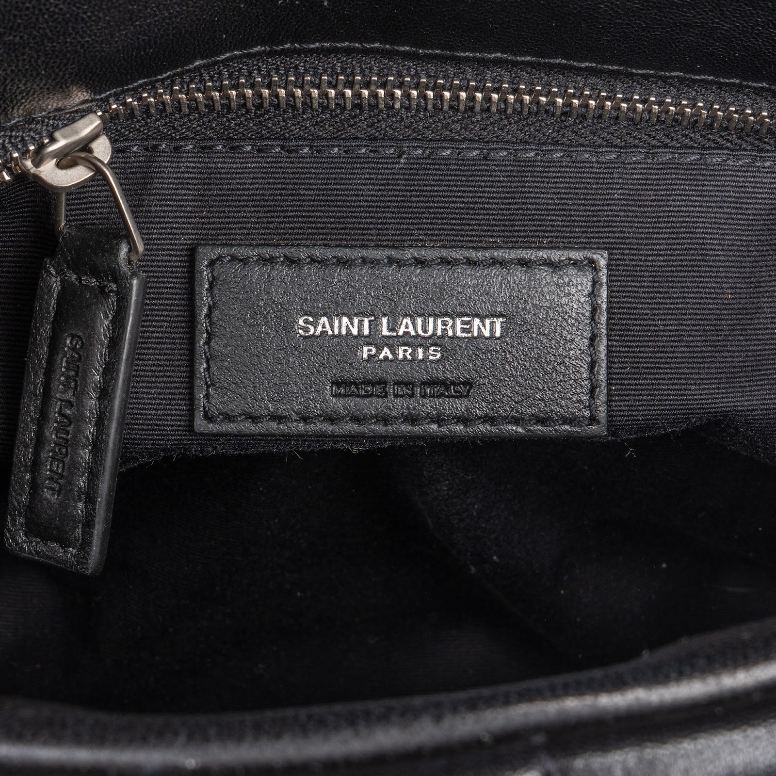 Yves Saint Laurent - Loulou Puffer Crossbody Bag