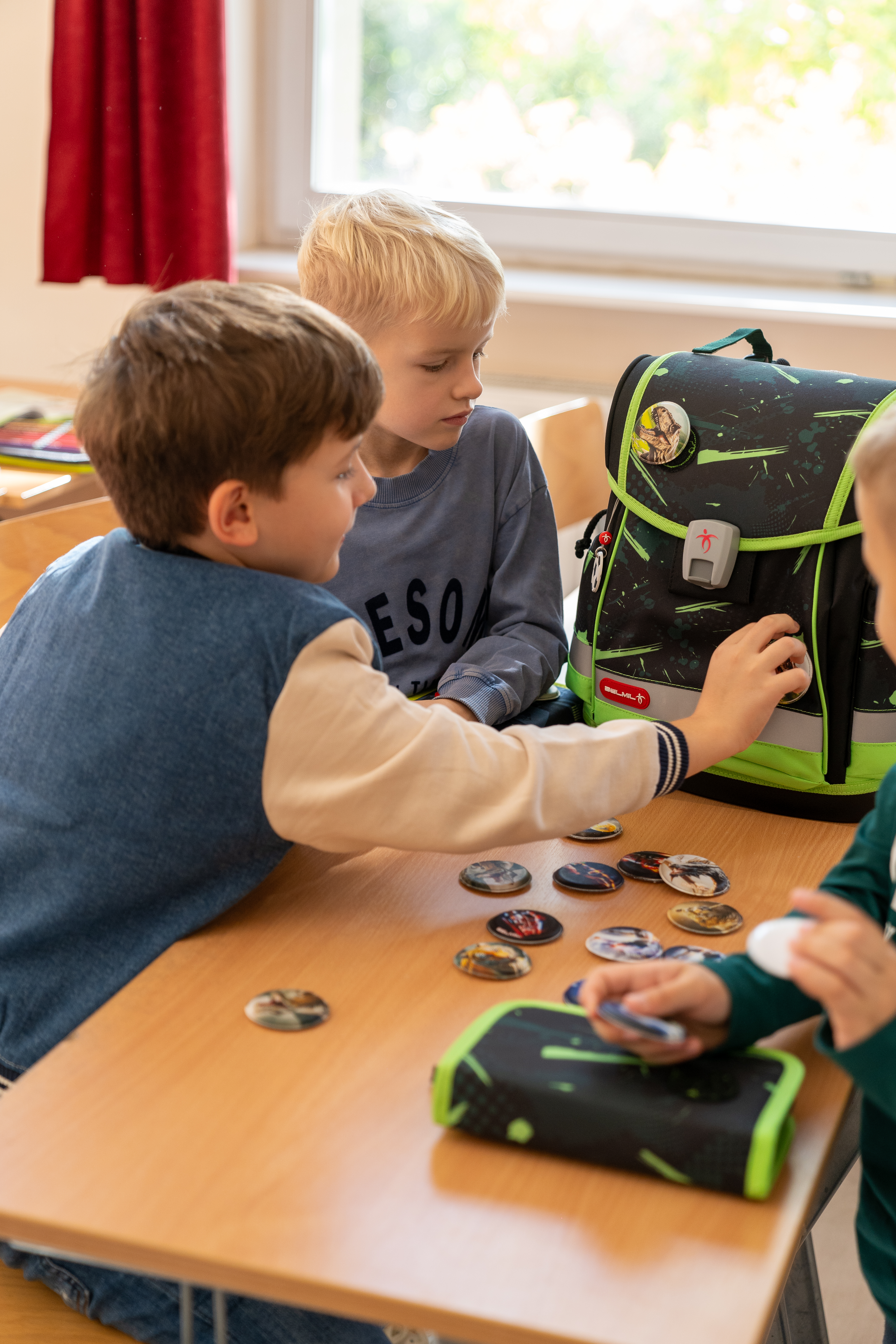 Classy Plus Schulranzen Set 5-teilig mit Brustgurt - Neon Sport