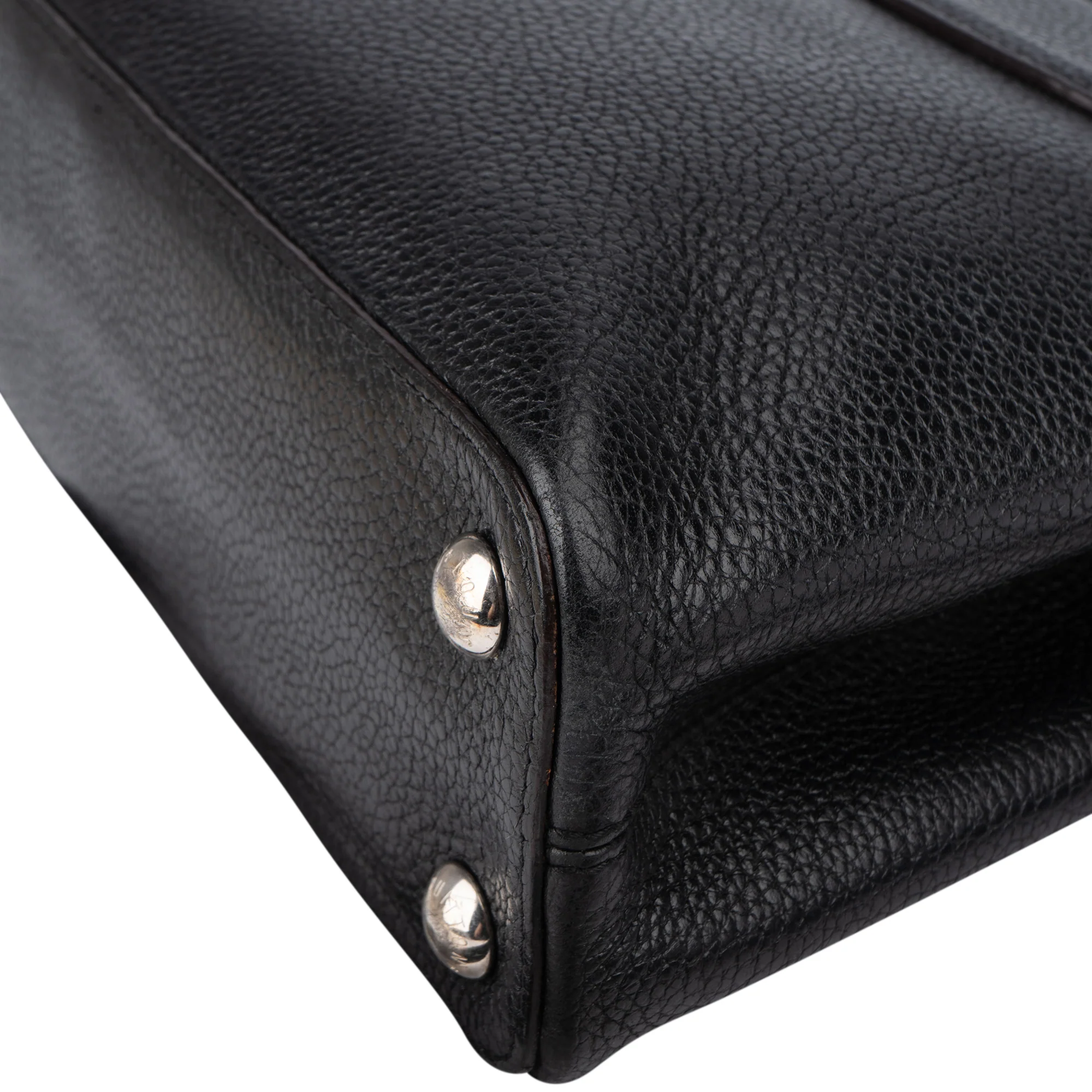 Louis Vuitton Noir Taurillon Capucines BB Handbag