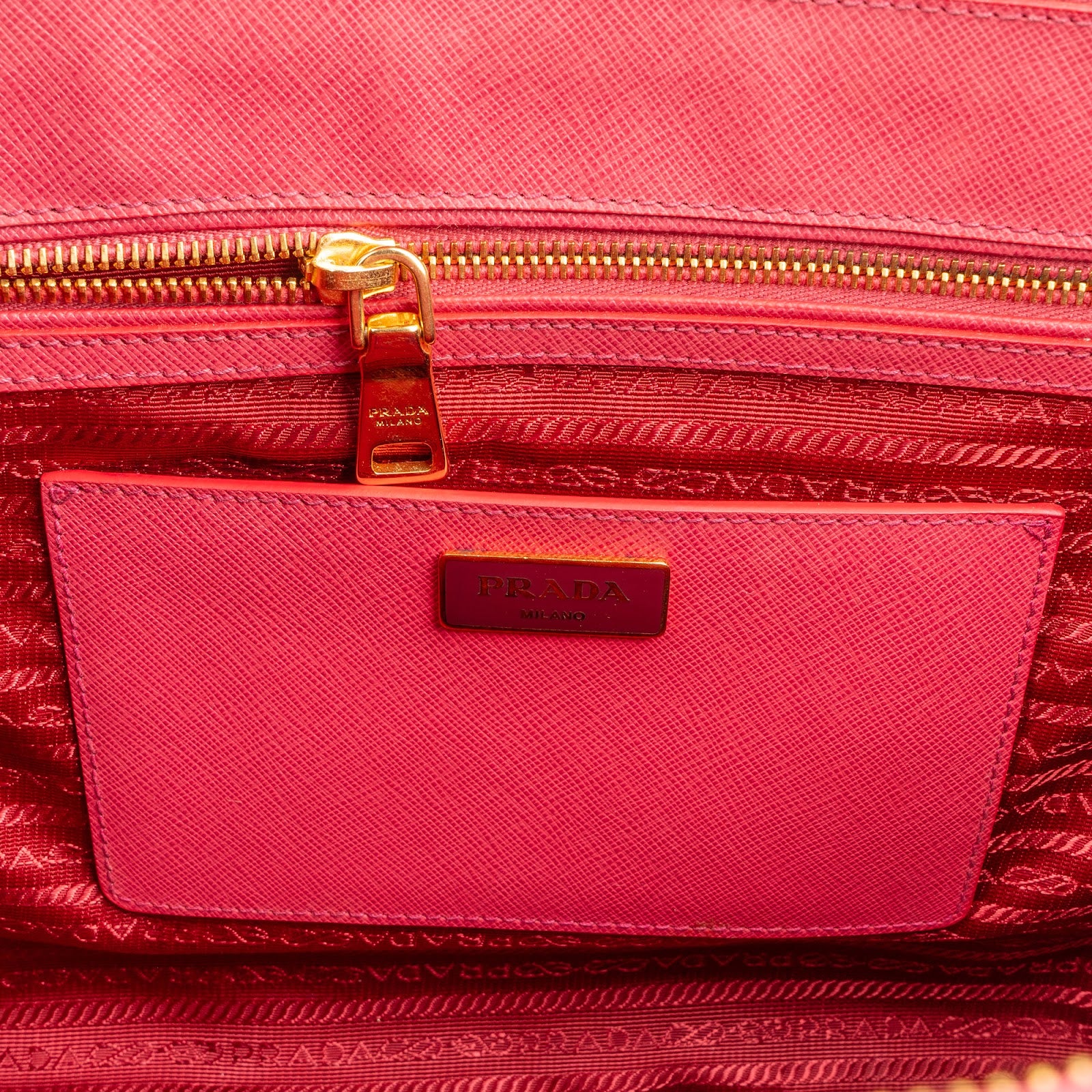 Prada – Grote Galleria-handtas van Saffiano-leer