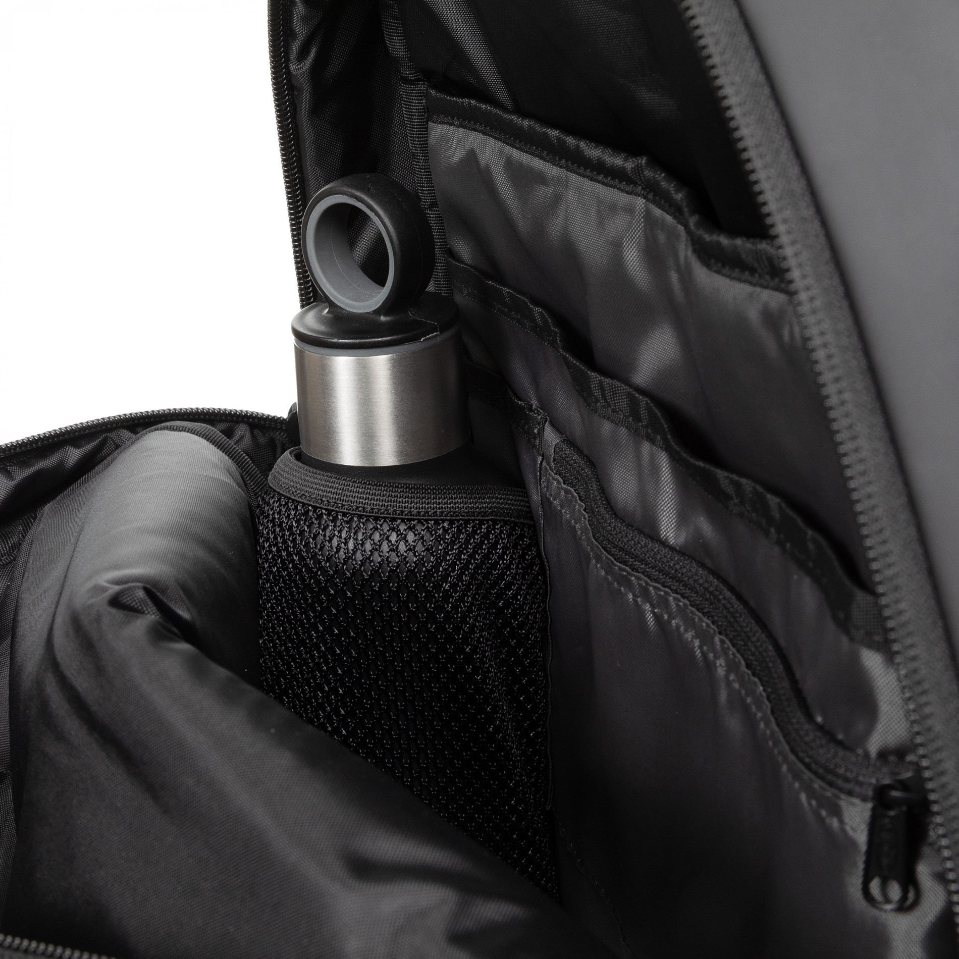 Daypack TECUM TOTE - CNNCT F Matte Black