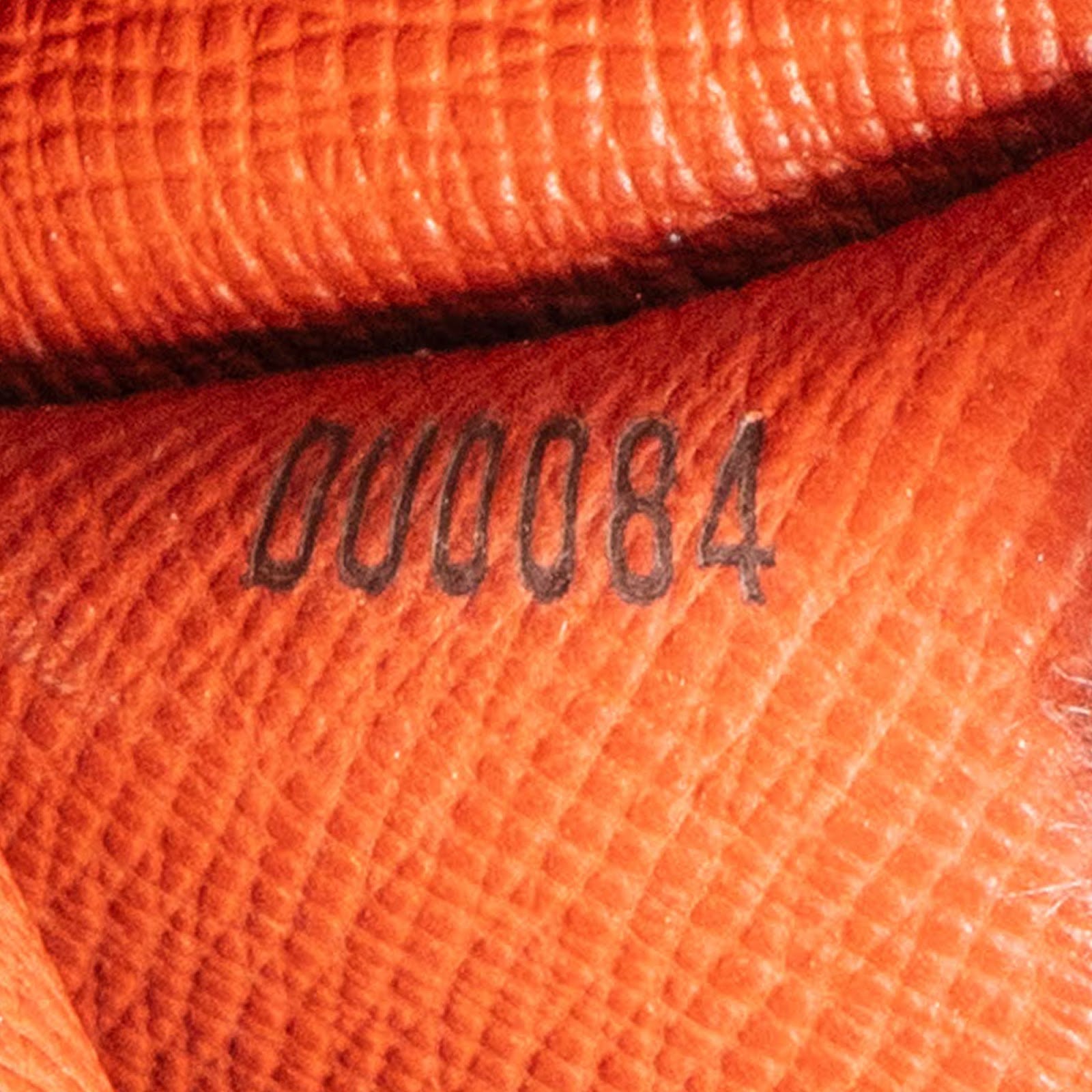 Louis Vuitton - Papillon 26 Handtasche