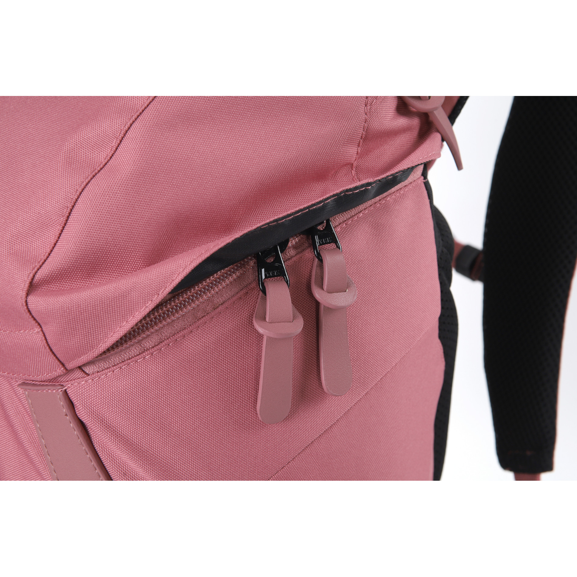 Rucksack DAYPACKER TWO - Woodrose