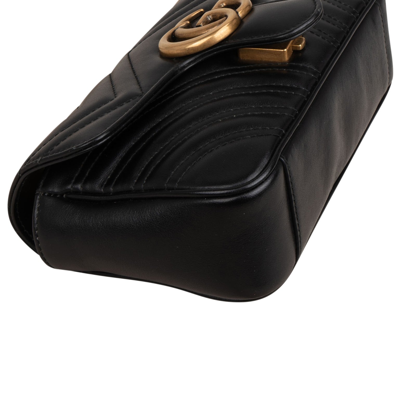 Gucci Chevron Matelassé Leather GG Marmont Small Shoulder Bag