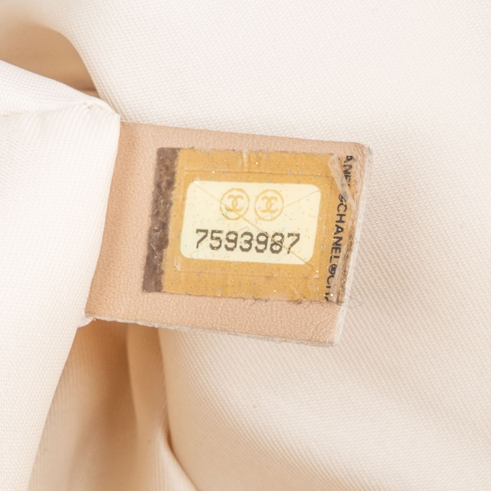 Torebka Chanel z linii Travel Line z motywem Monogram