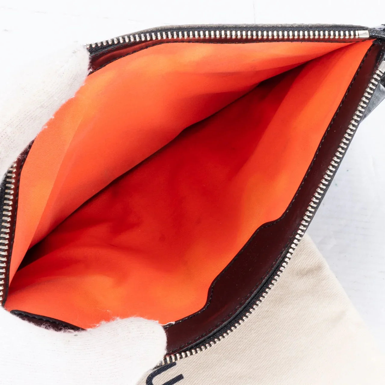 Louis Vuitton - Epi Stretch Pochette Accessoire