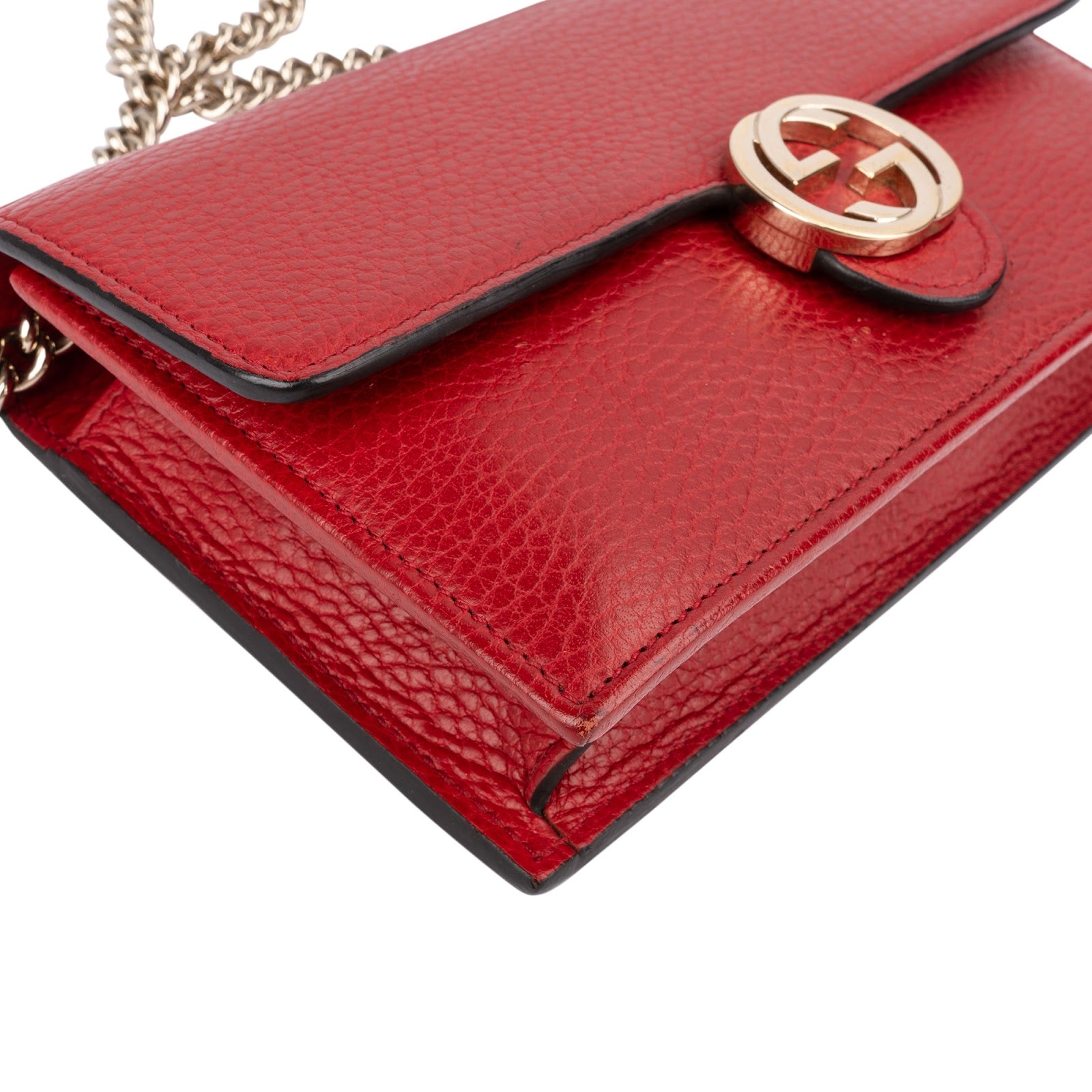 Gucci Pebbled Leather Interlocking GG Wallet On Chain