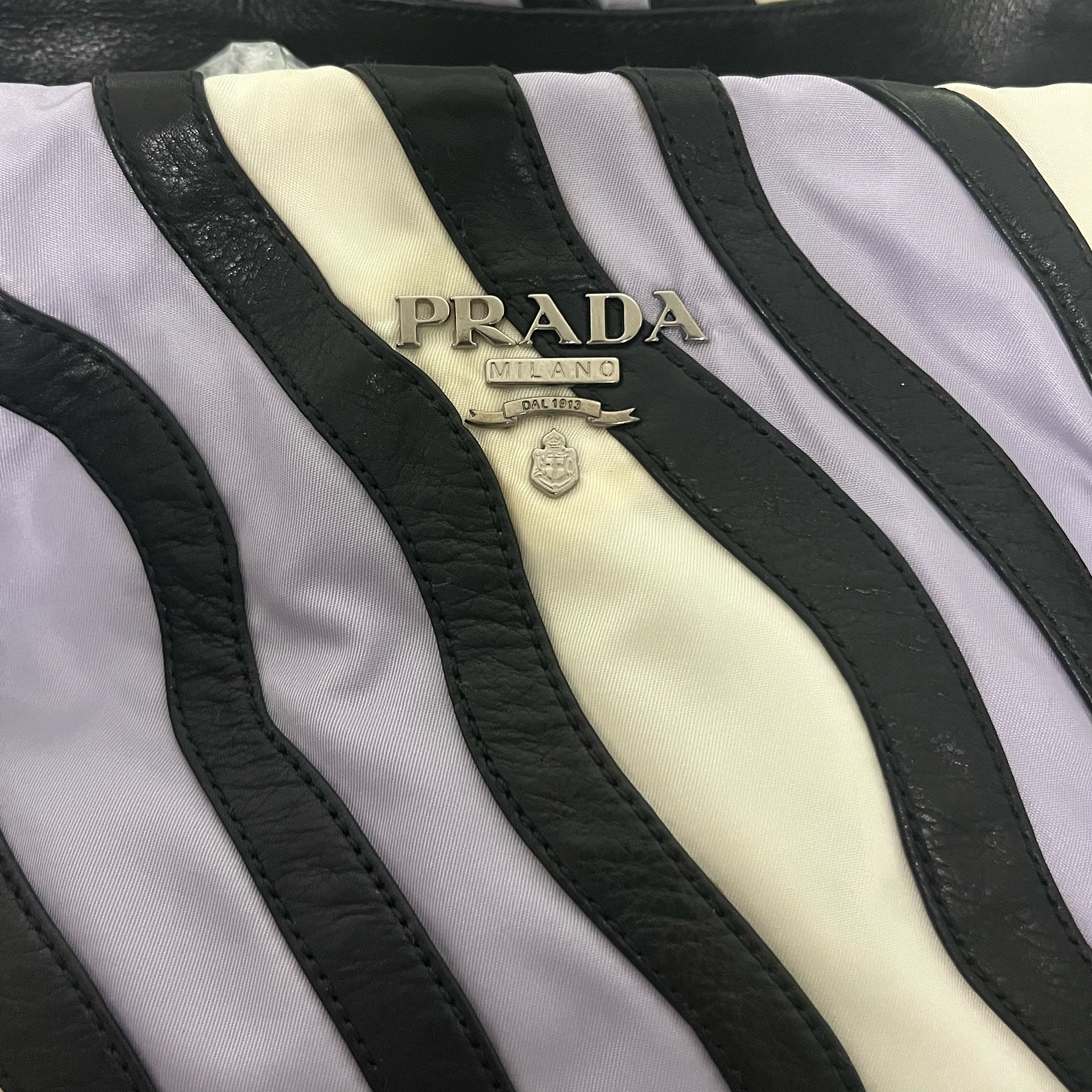 Prada - Waves - Schultertasche