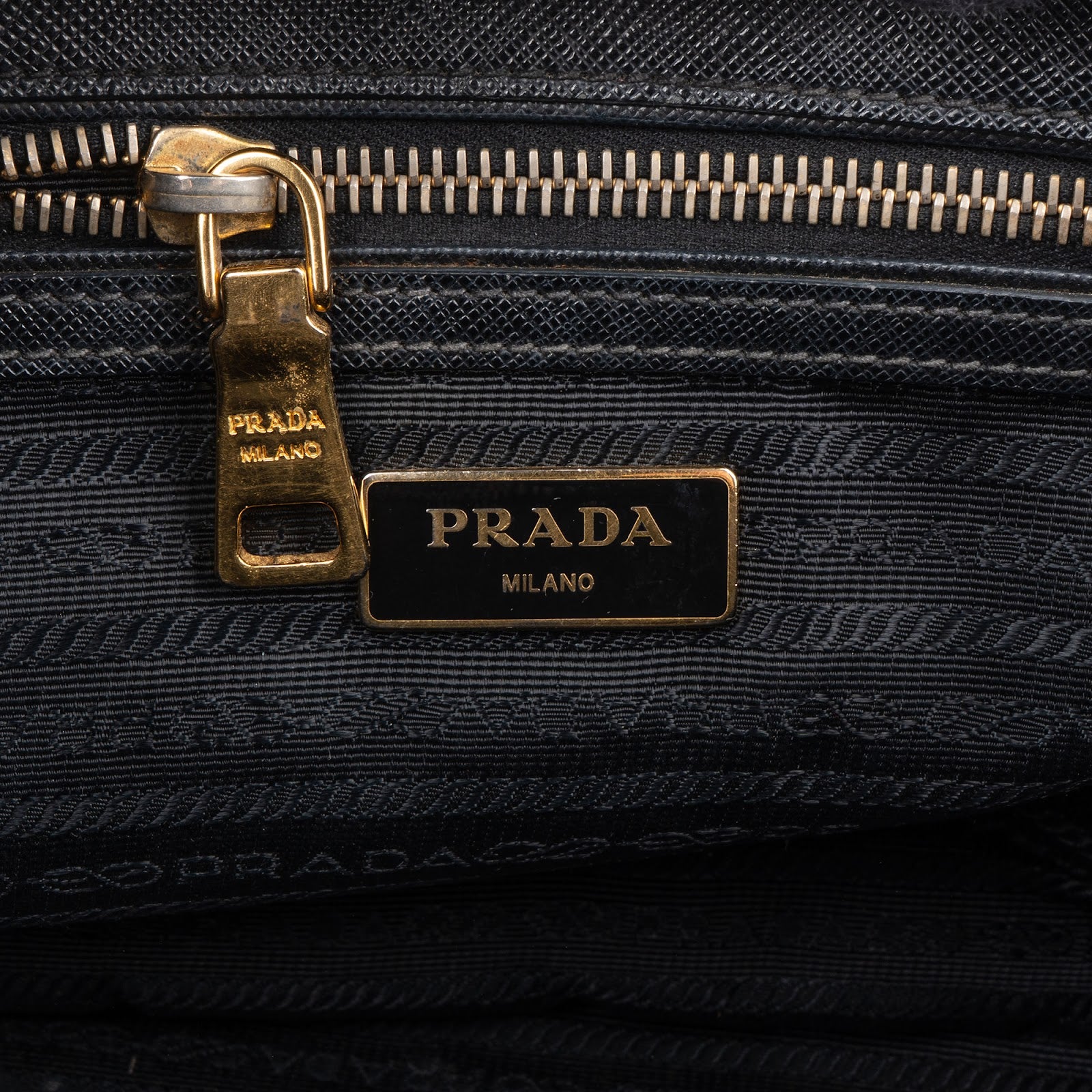 Prada – Saffiano Galleria-handtas