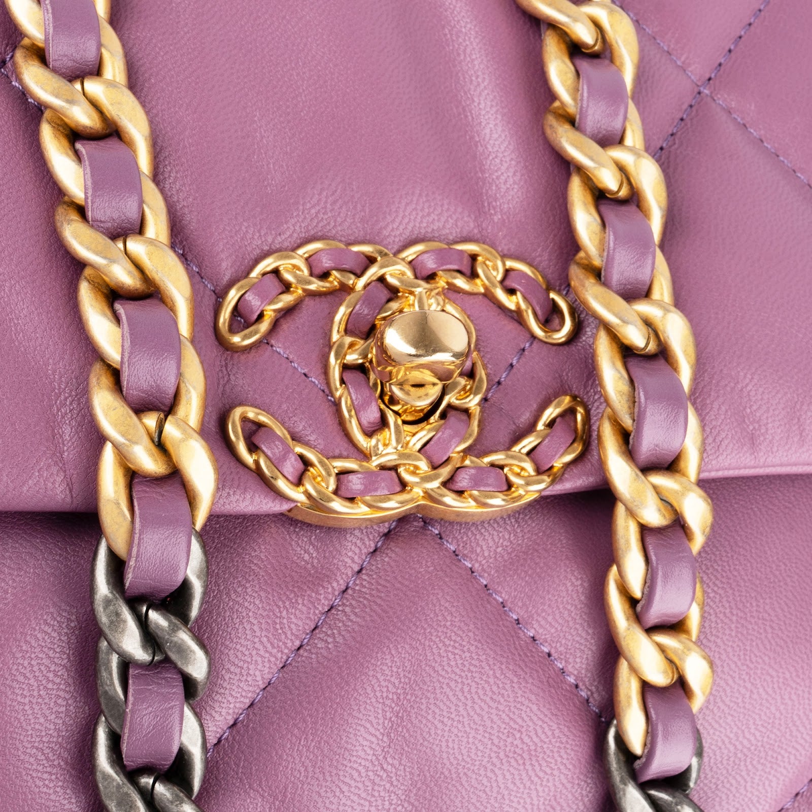 Chanel - 19 Single Flap Crossbody Bag