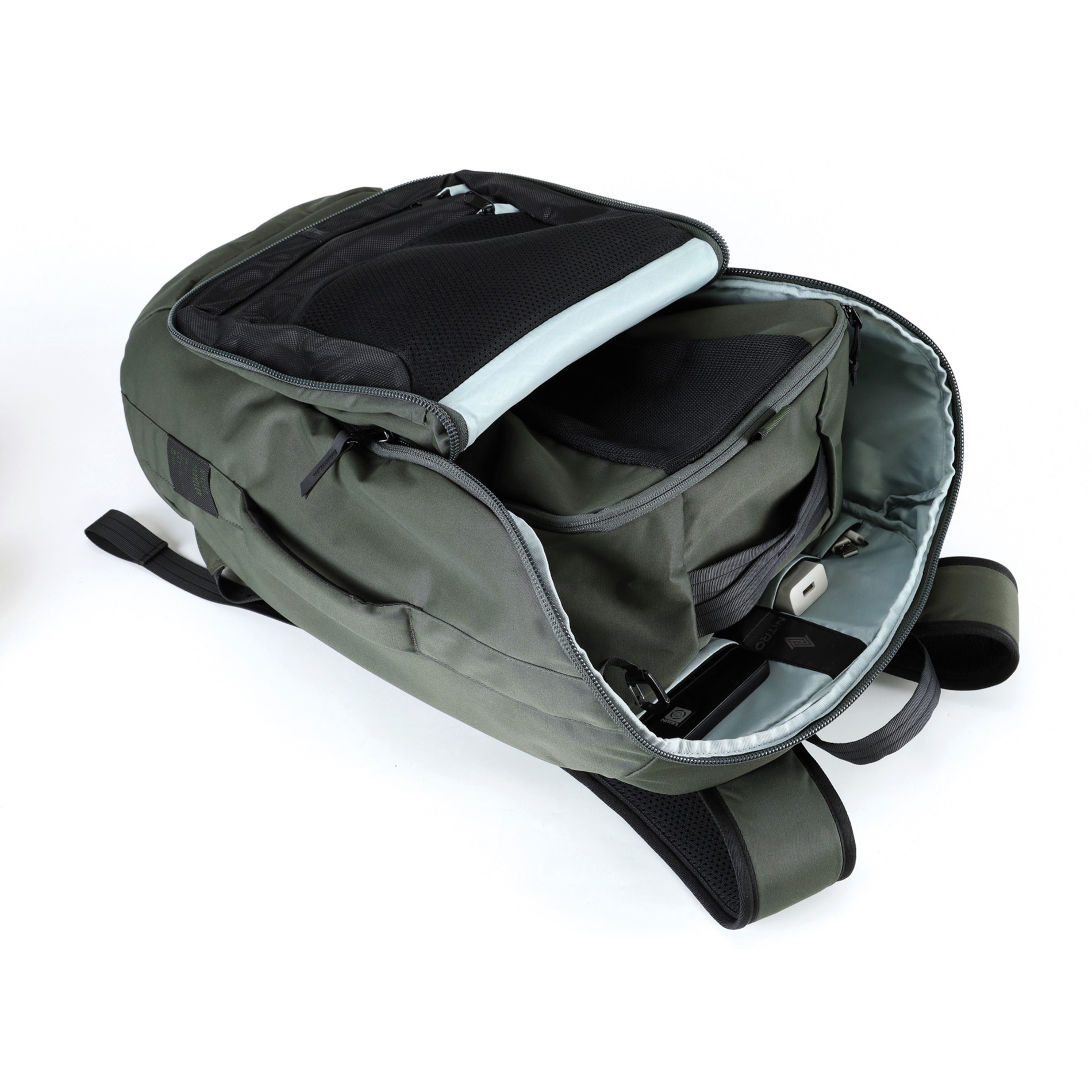 Rucksack NIKURO TRAVELER - Rosin