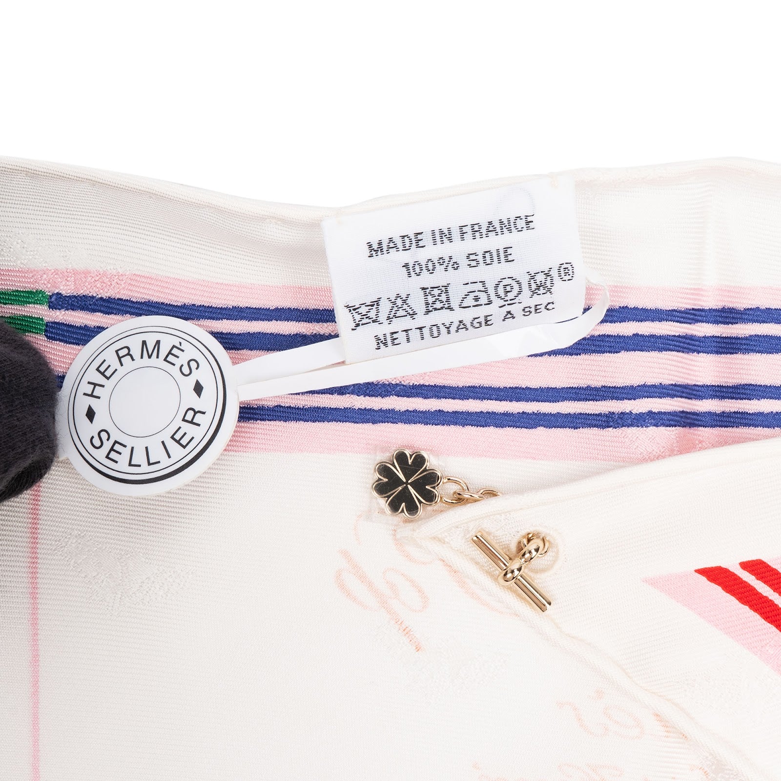 Hermès – jedwabna chusta Garde Robe Pop Triangle