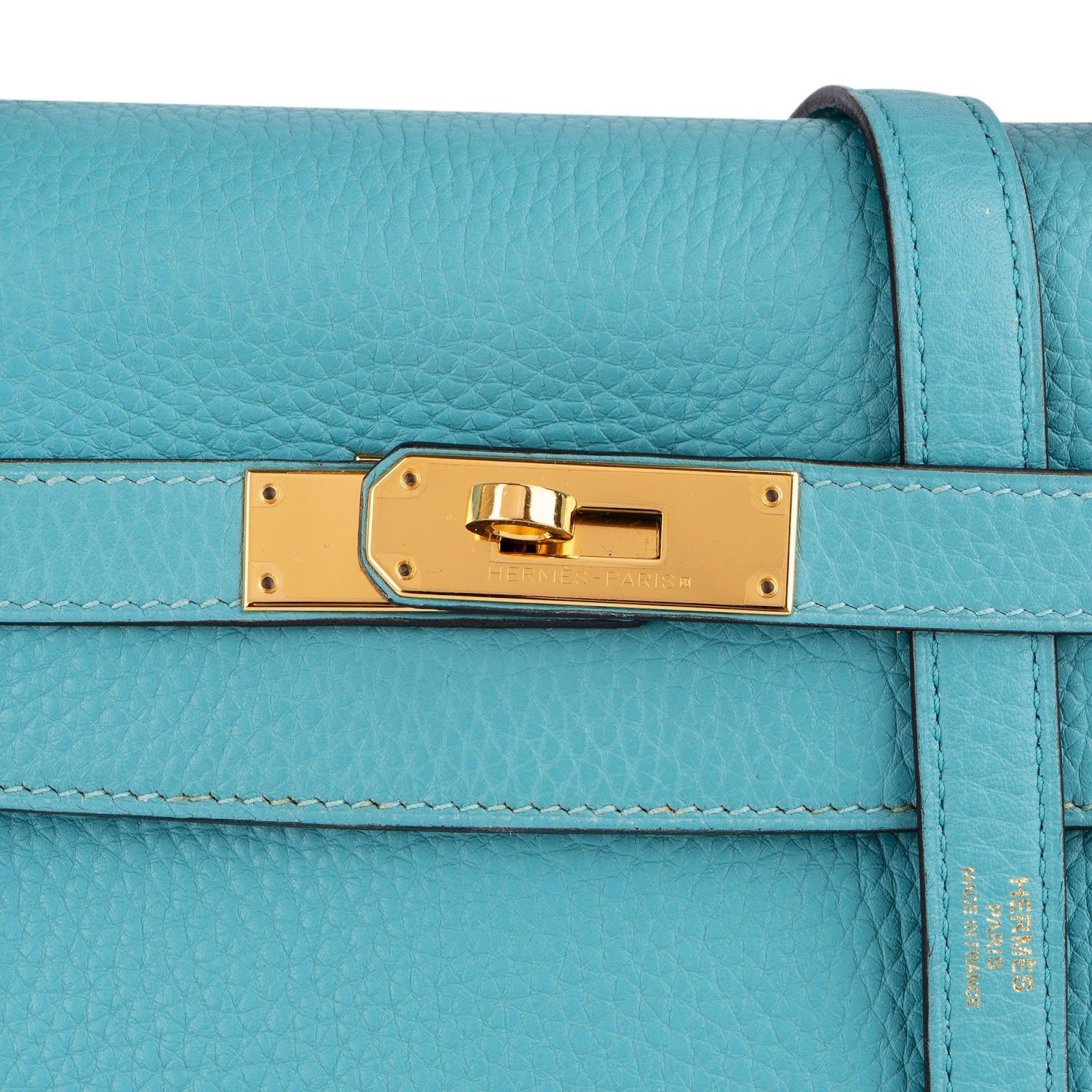 Hermès – Kelly 32 Handbag in Bleu Saint-Cyr
