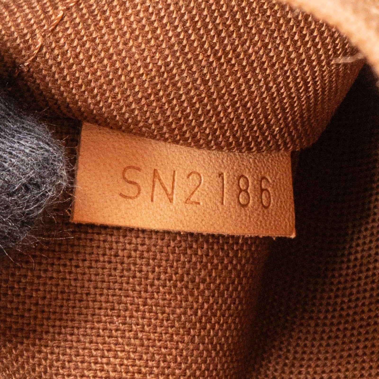 Sac à main Alma BB en toile Monogram de Louis Vuitton