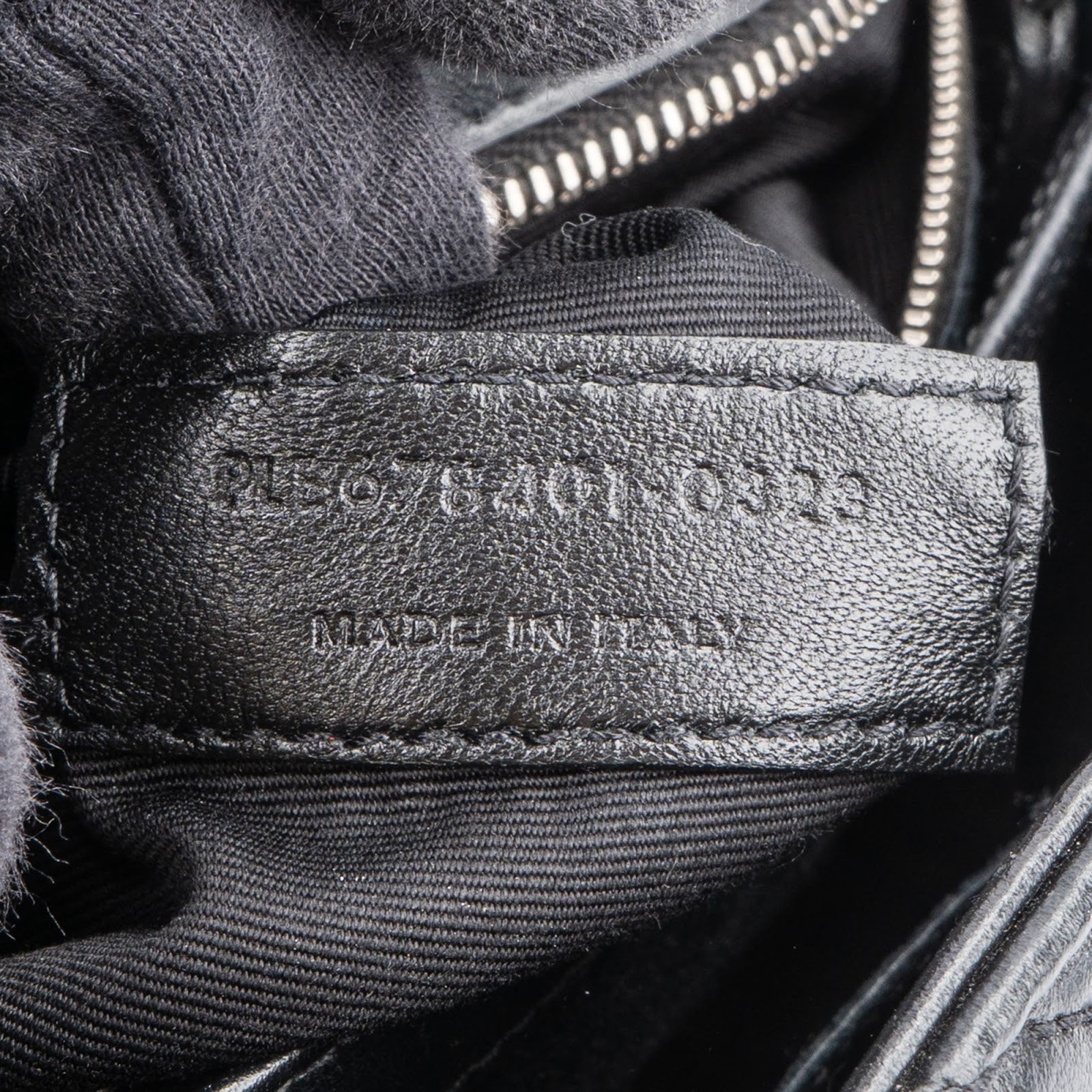 Saint Laurent - Loulou Toy Crossbody Bag