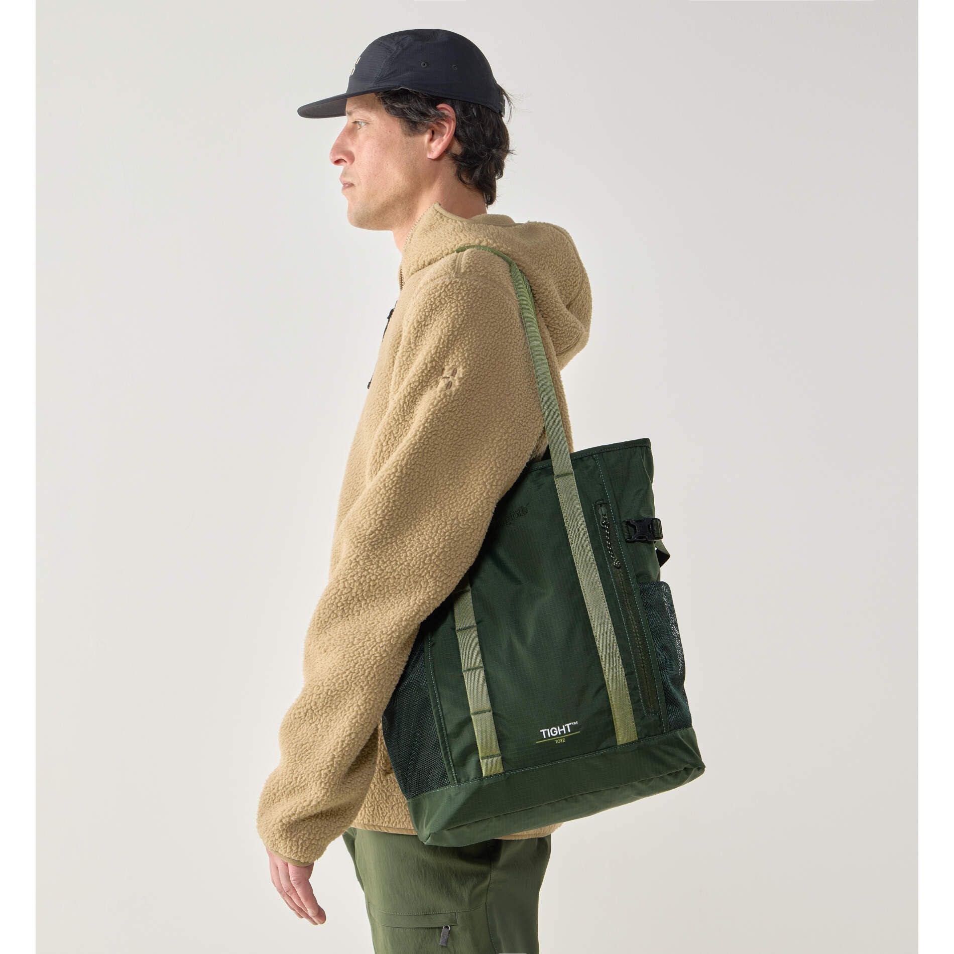 Tight Tote 25 – zieleń morska/czerń
