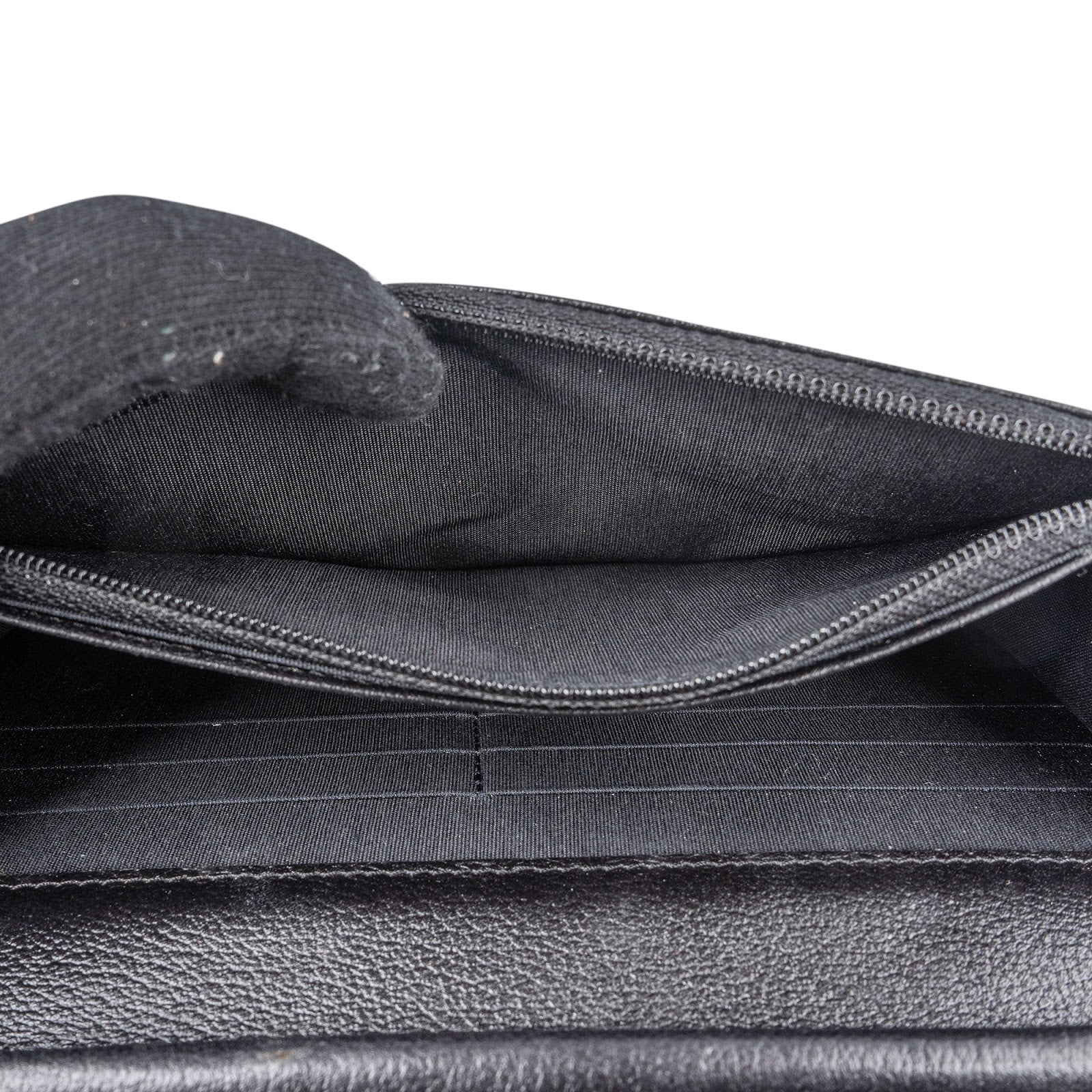 Chanel Chic Leather Camellia Wallet On Chain Crossbody Bag