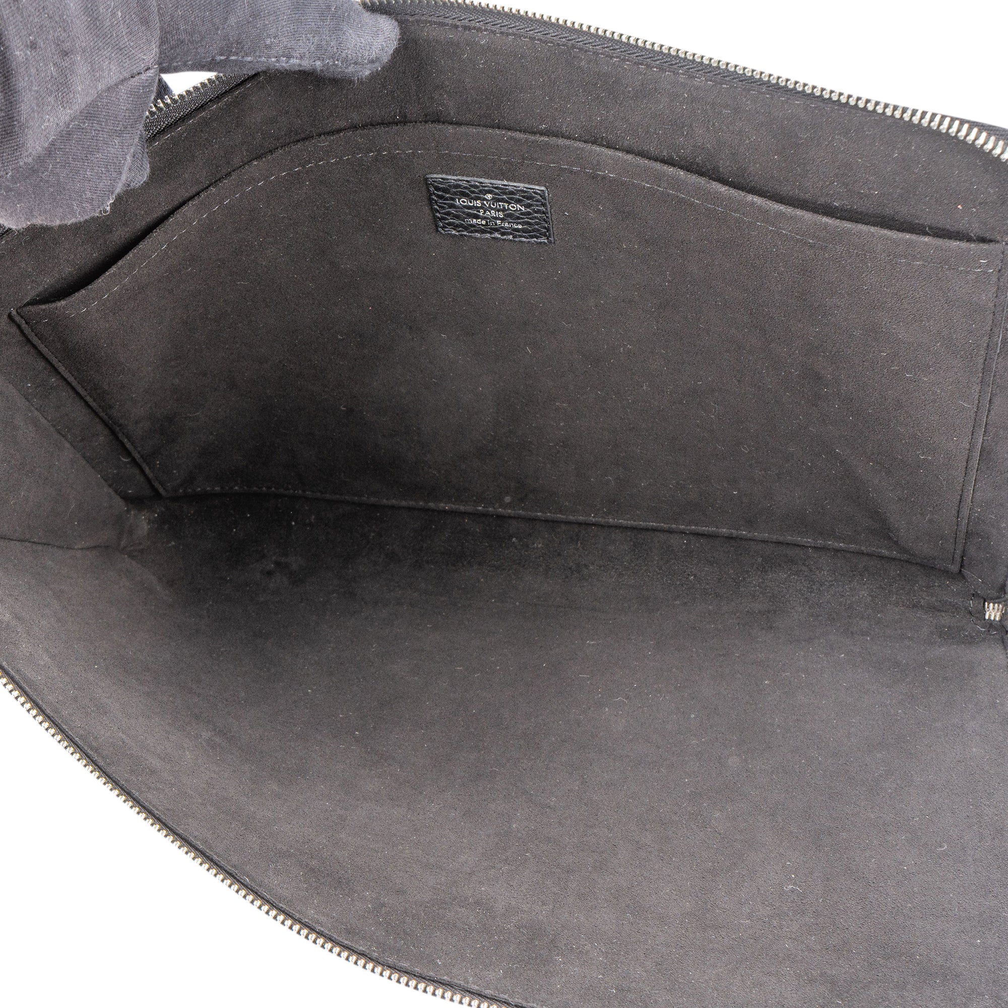 Louis Vuitton Taurillon LV Laptophülle