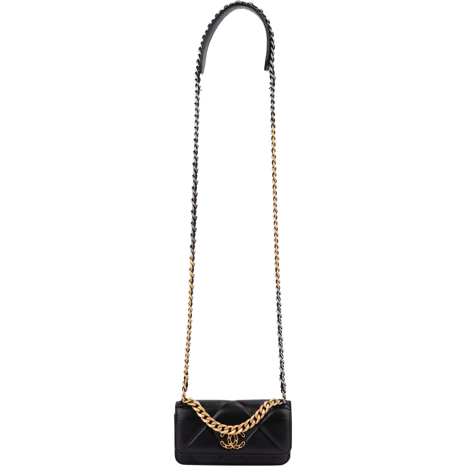 Chanel – 19 Wallet on Chain (WOC)