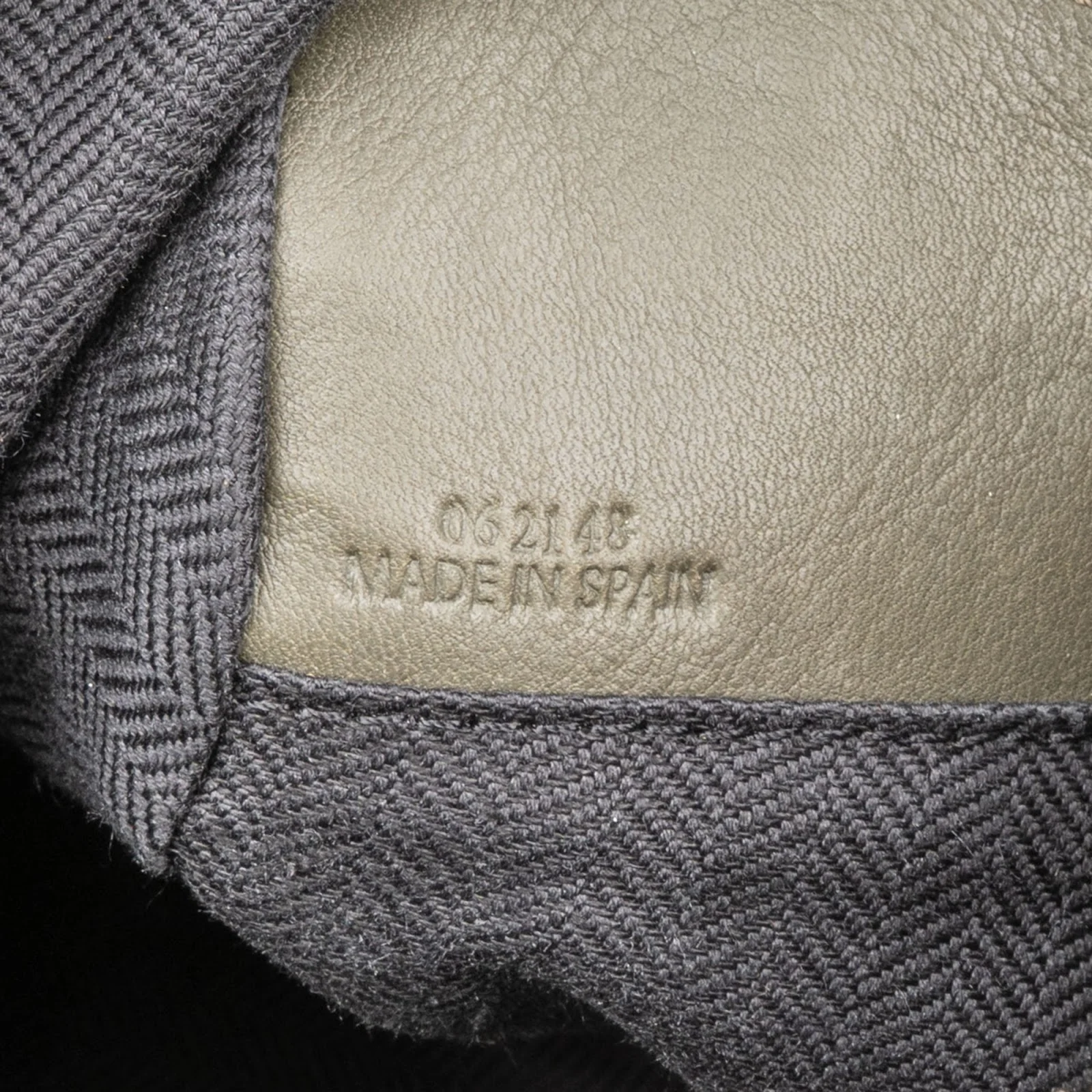 Loewe Grained Calfskin Small Puzzle Bumbag Crossbody Bag