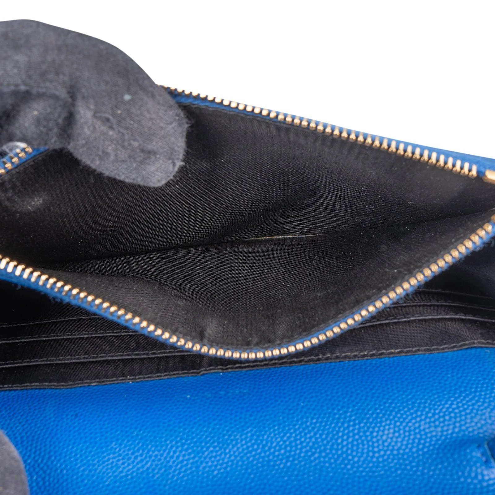 Saint Laurent Chevron Grain de Poudre Wallet On Chain Crossbody Bag