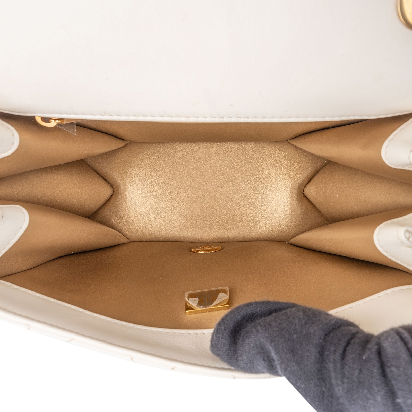Chanel – Crossbodytas met enkele flap van gewatteerd lamsleer