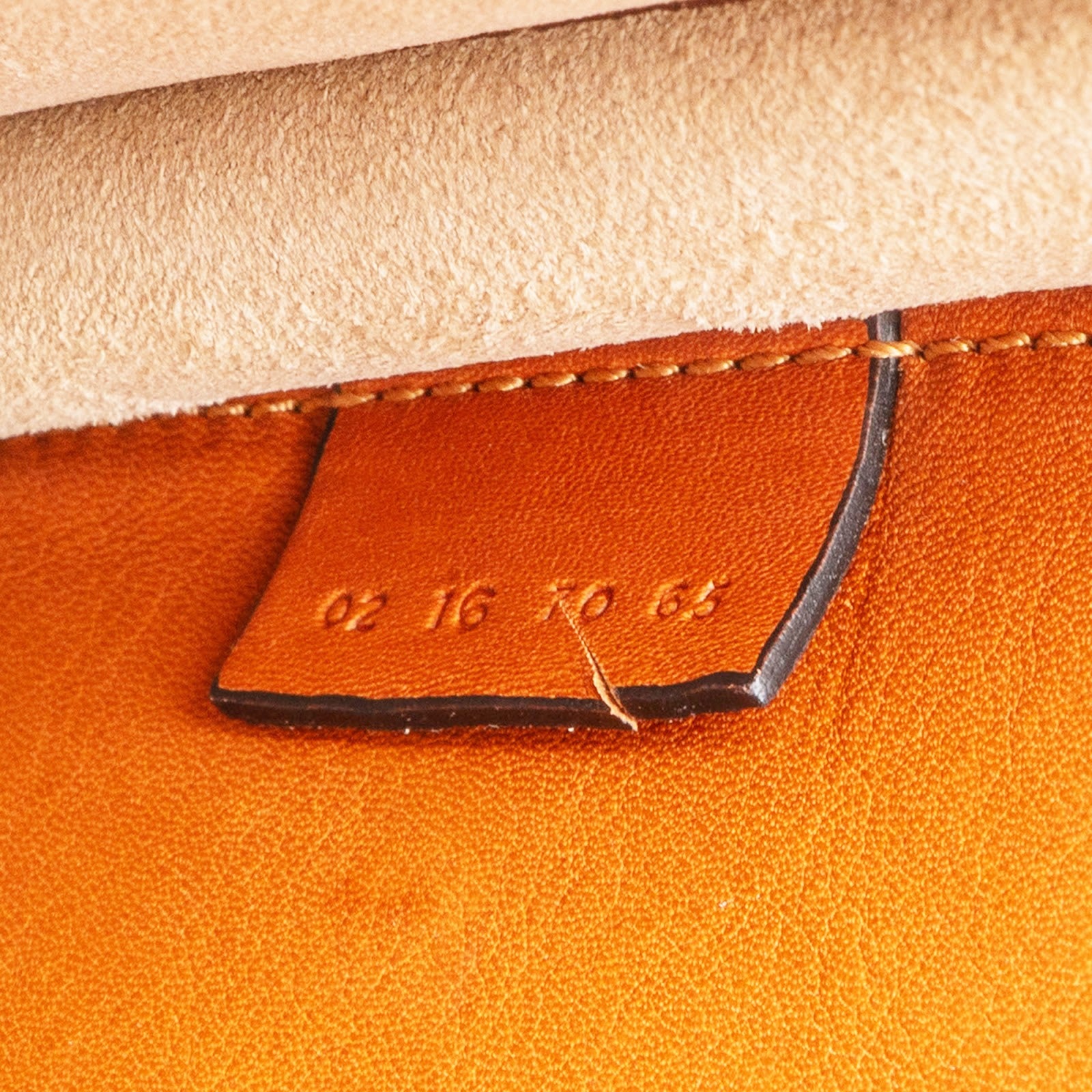 Chloé Leather Hudson Tassel Crossbody Bag