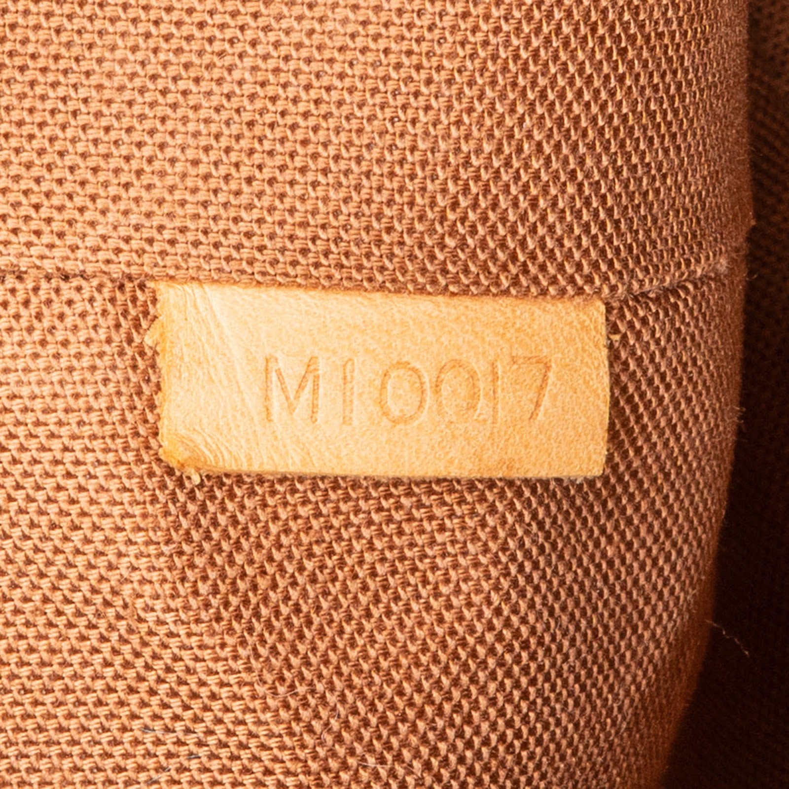 Sac messager Bosphore PM en toile Monogram de Louis Vuitton