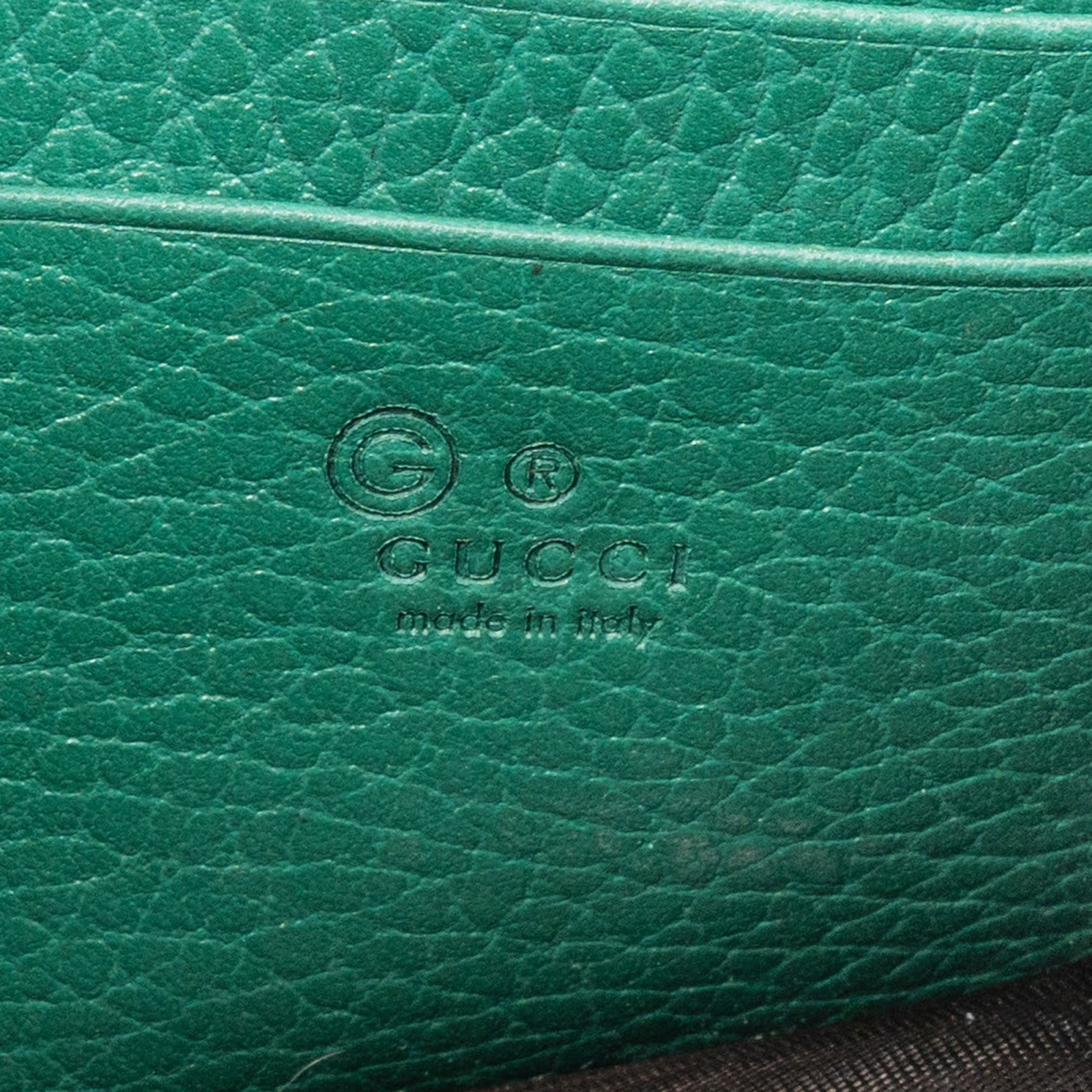 Gucci - Interlocking GG Wallet On Chain