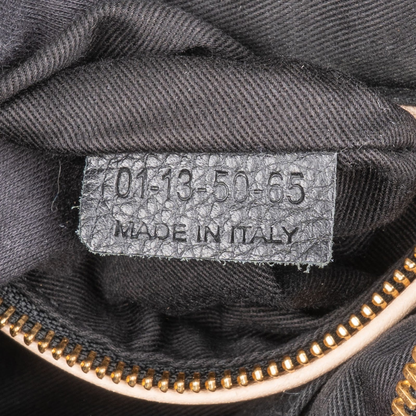 Chloé Grained Leather Paraty Shoulder Bag