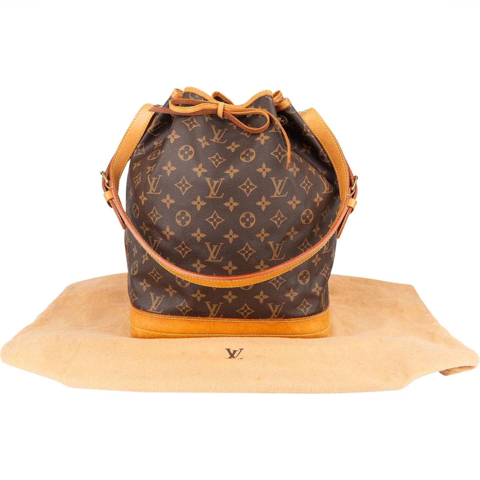 Louis Vuitton Monogram Canvas Sac Noé Grande Shoulder Bag