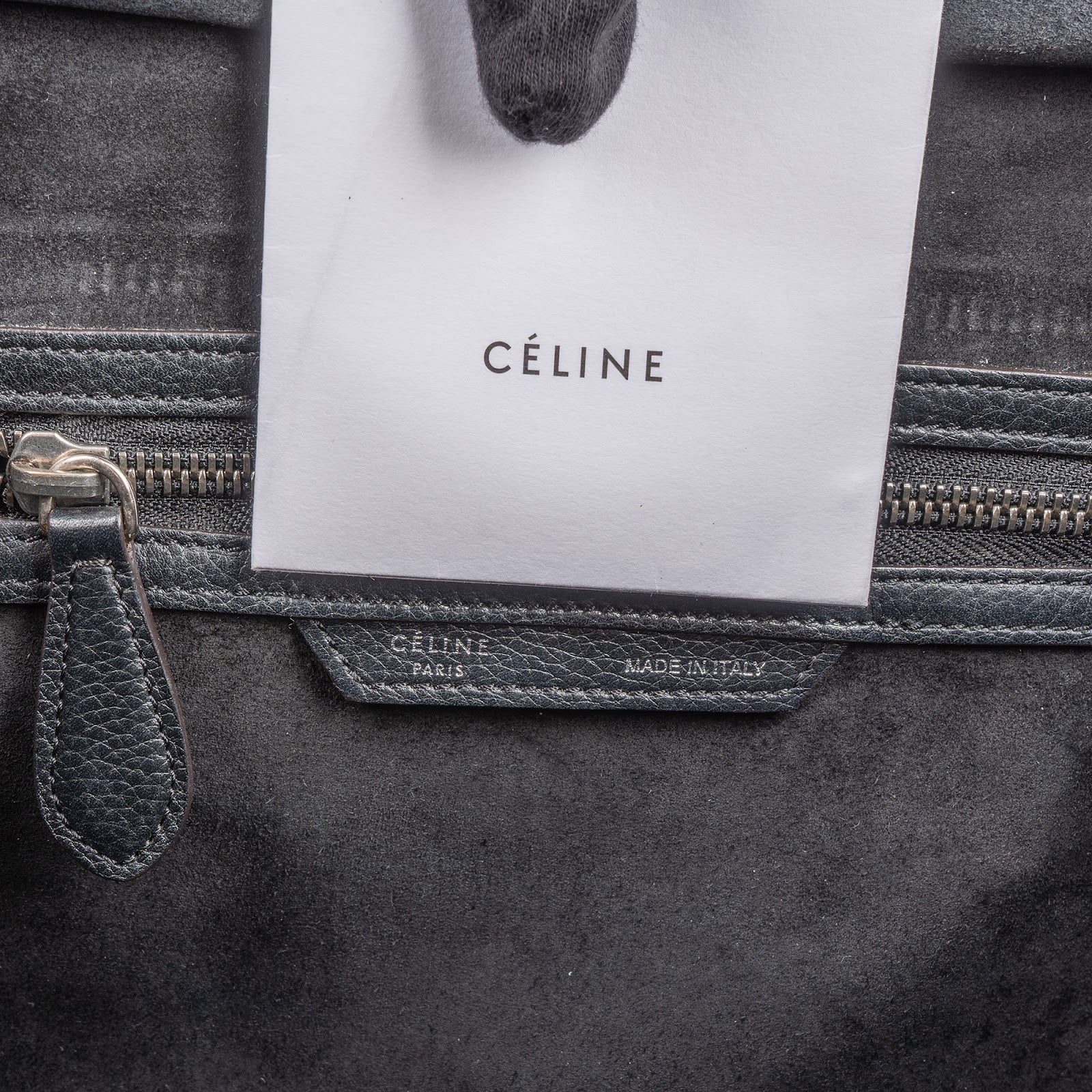 Sac à main de voyage Céline en cuir grainé noir