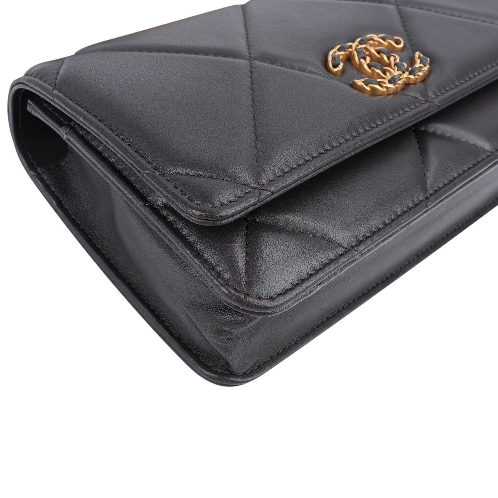 Chanel - 19 Wallet On Chain Crossbody Bag