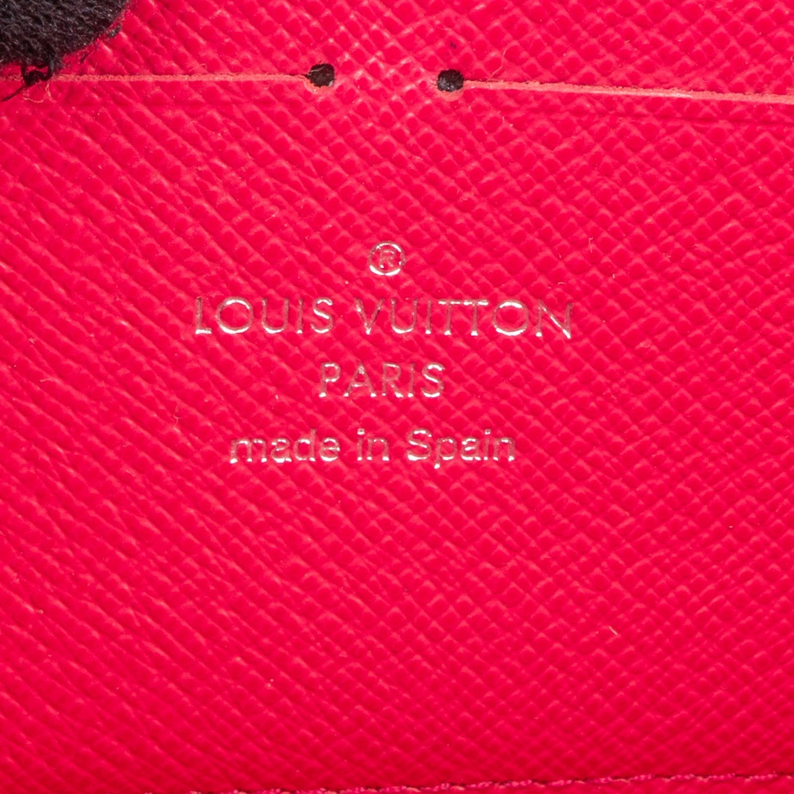 Louis Vuitton - Pink Epi Leather Zippy Wallet