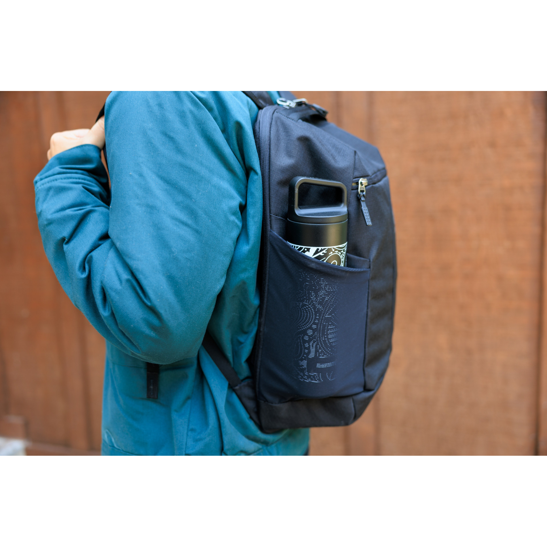 BORDER 50+15 - BLACK LICHEN