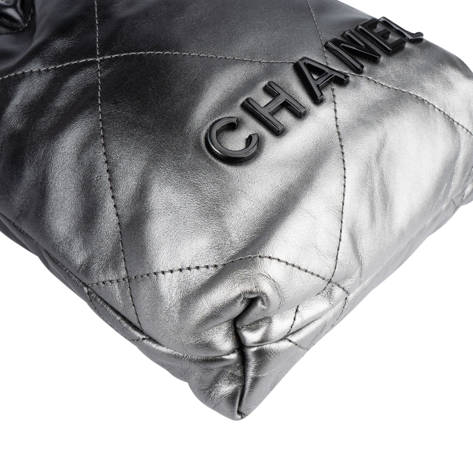 Chanel 22 Quilted Lambskin Ombre Drawstring Crossbody Bag