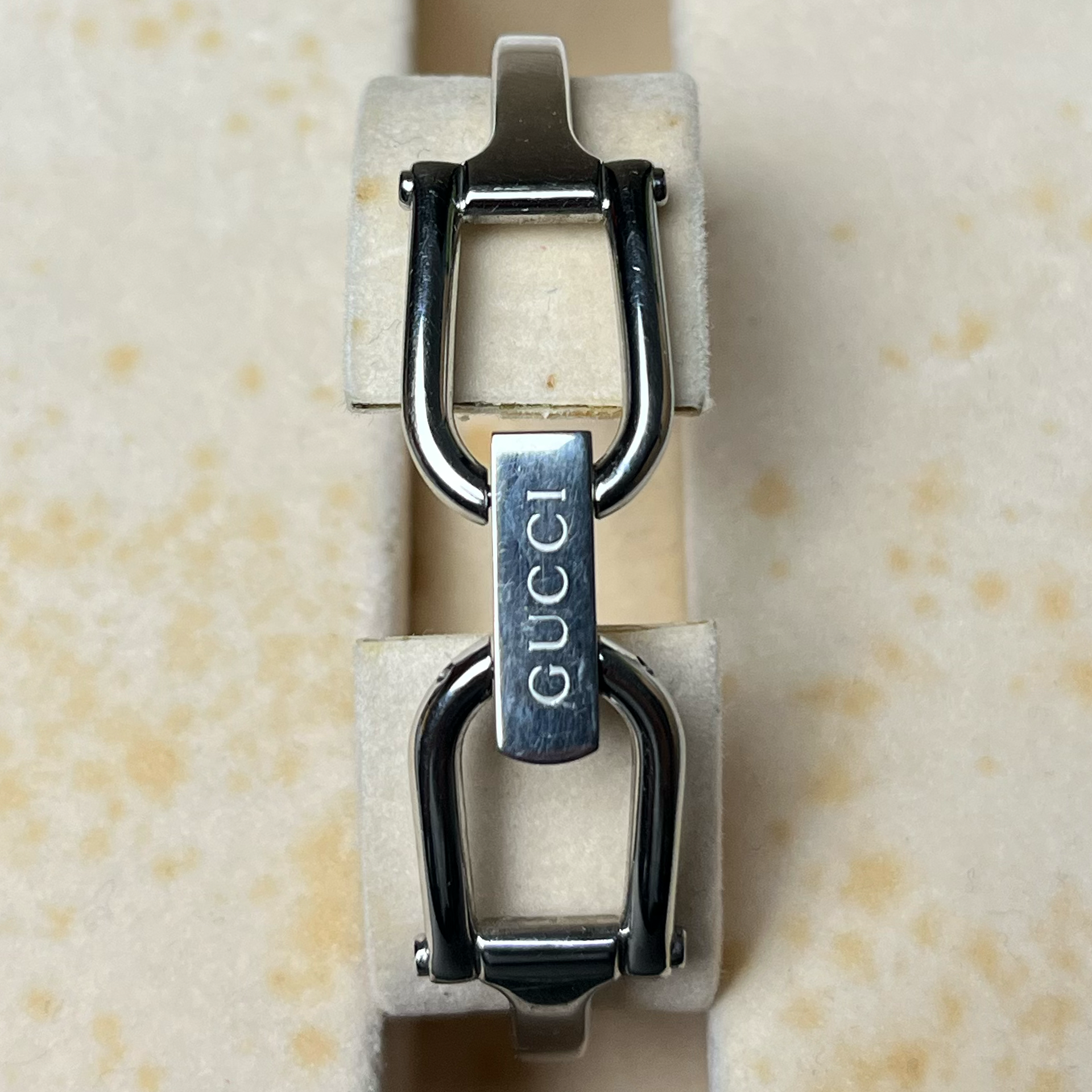 Gucci - Armbanduhr - 1500 L - Damen