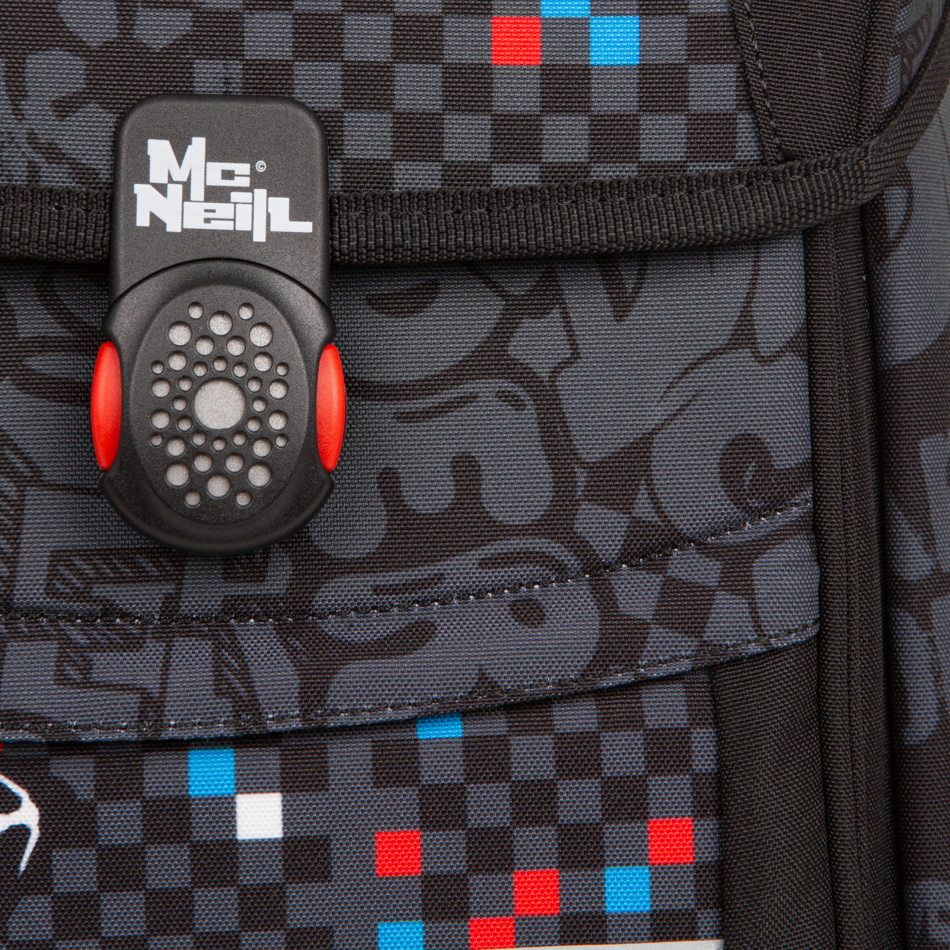 McNeill Disney Schulranzen-Set TENERIS 4tlg. - STAR WARS-DARTH VADER