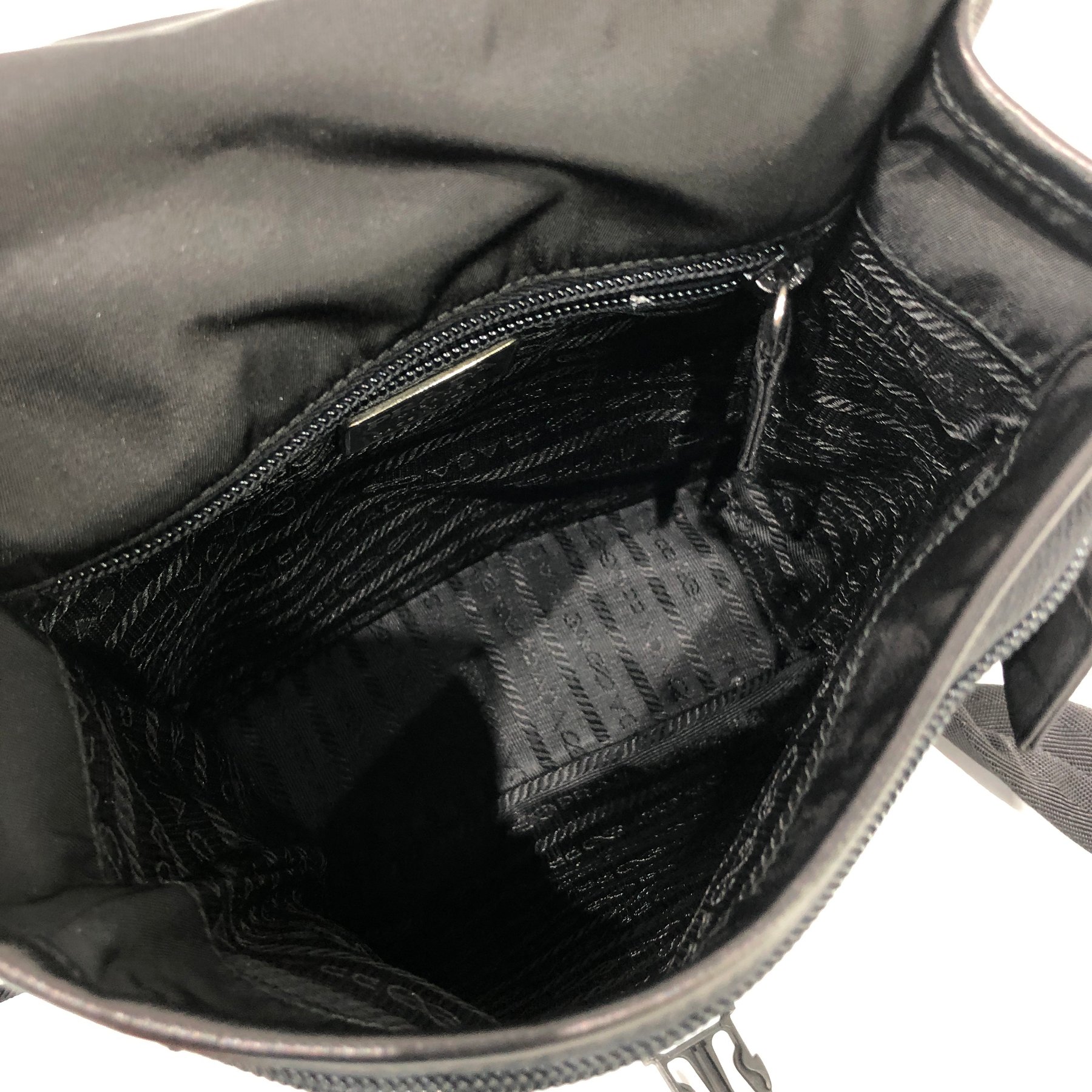 Prada - Triangular Plate Mini - Schultertasche